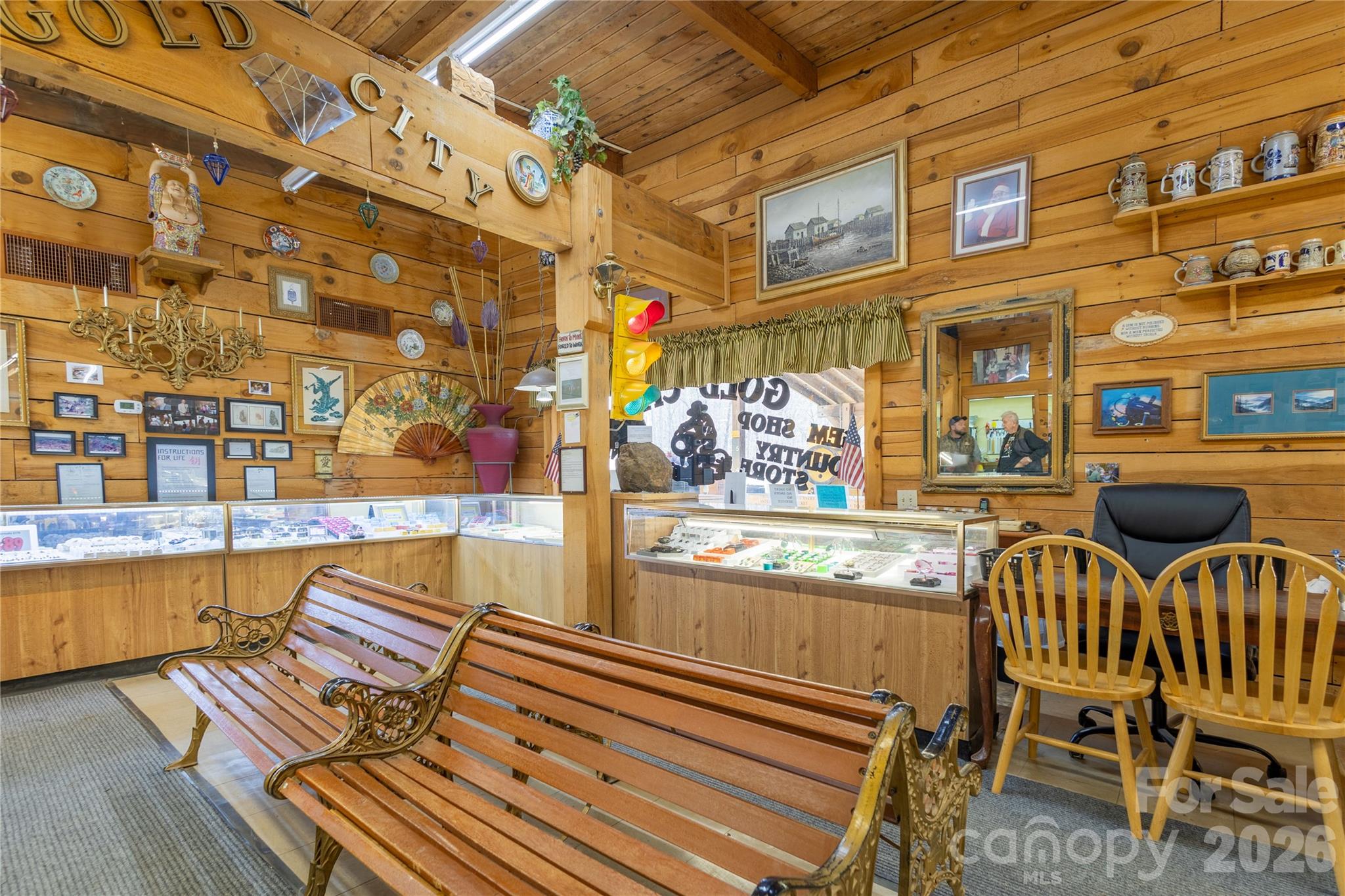 9410 Sylva Road Property Photo 13