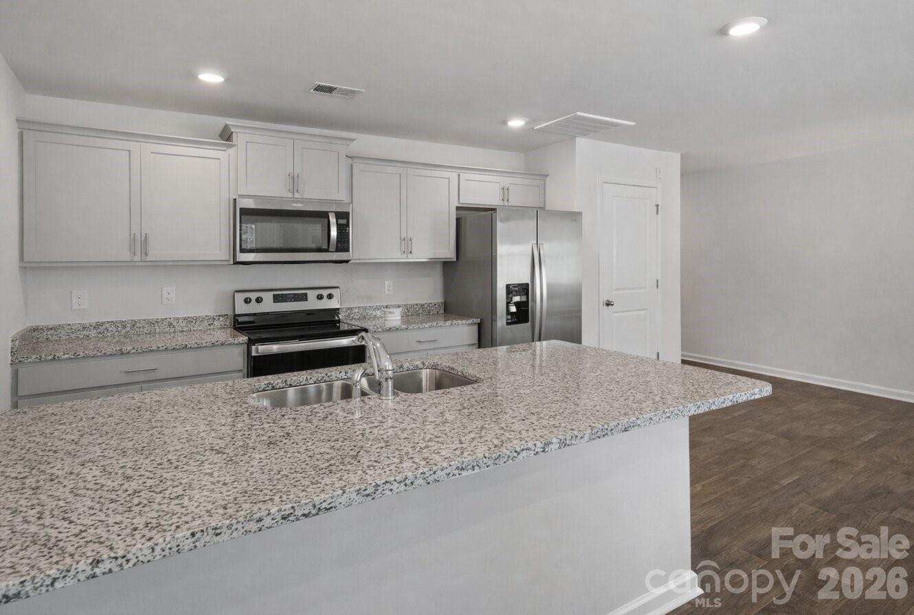 6109 Faron Way Property Photo 5