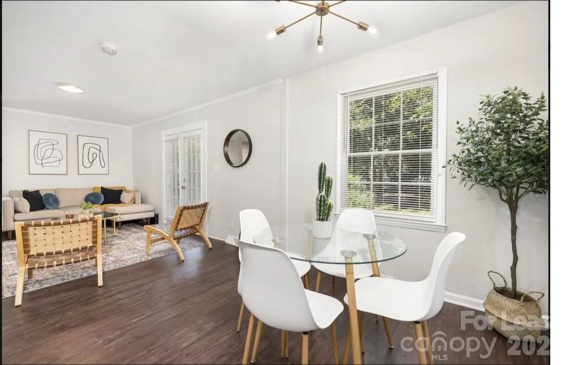3909 Woodbriar Trail Property Photo 5