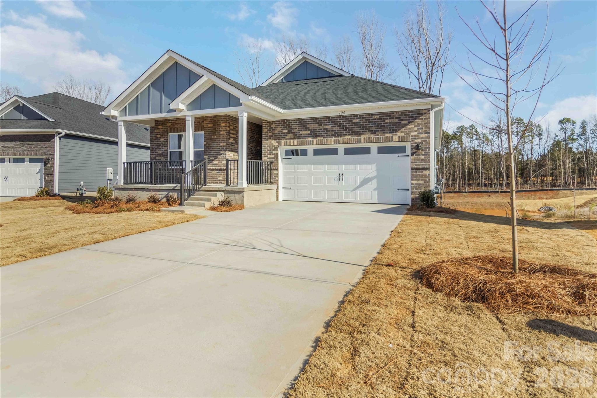720 Palmer Pendleton Way Property Photo 2