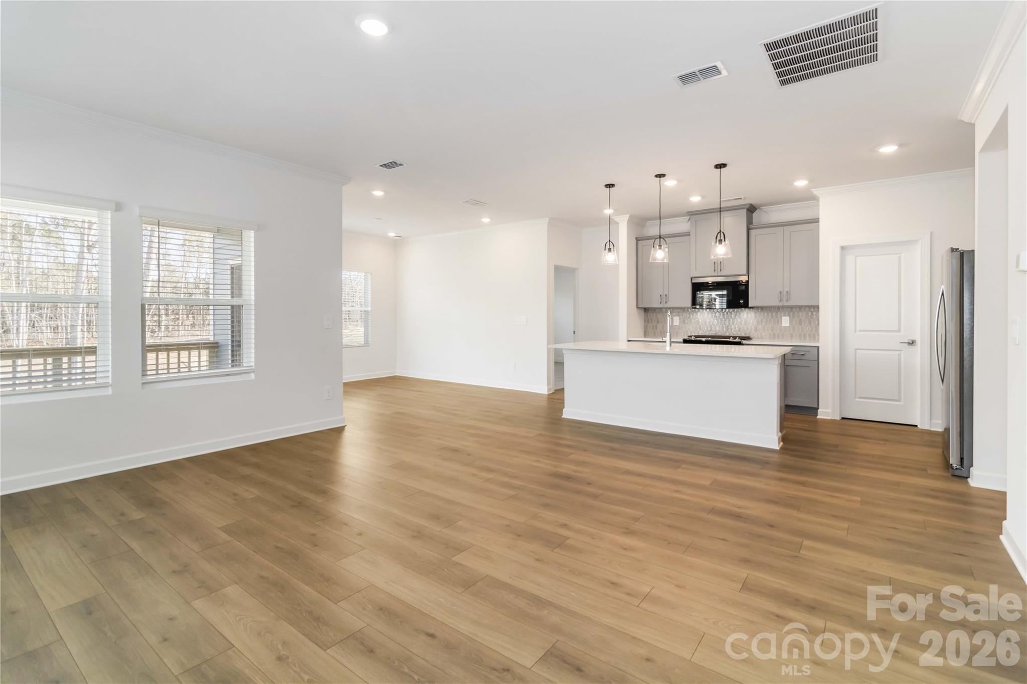 720 Palmer Pendleton Way Property Photo 10
