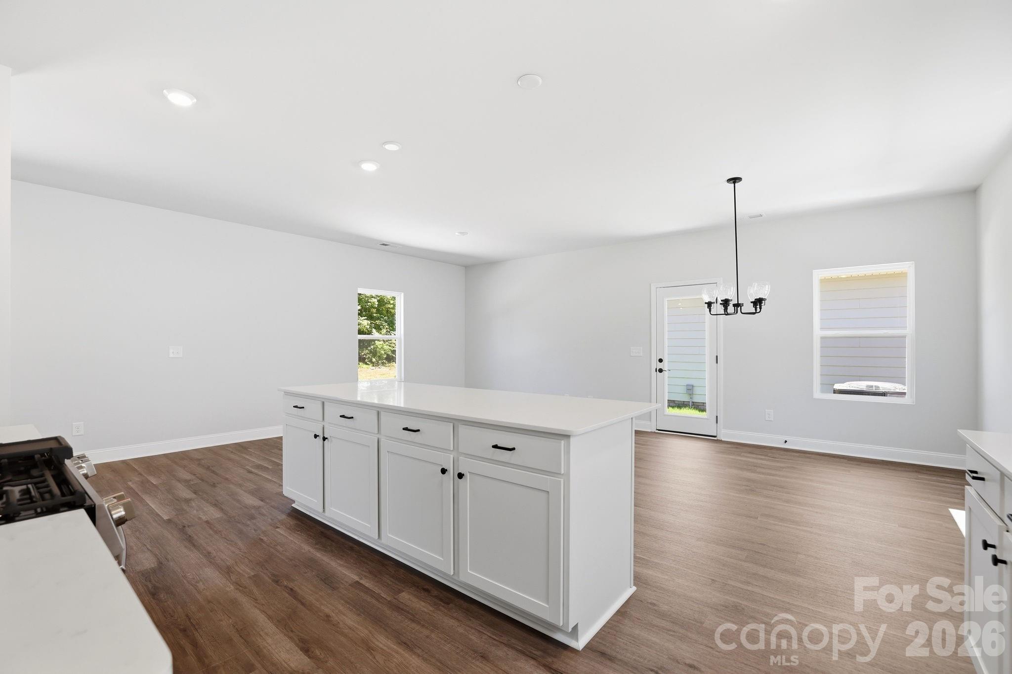 4009 Grommet Court Property Photo 5