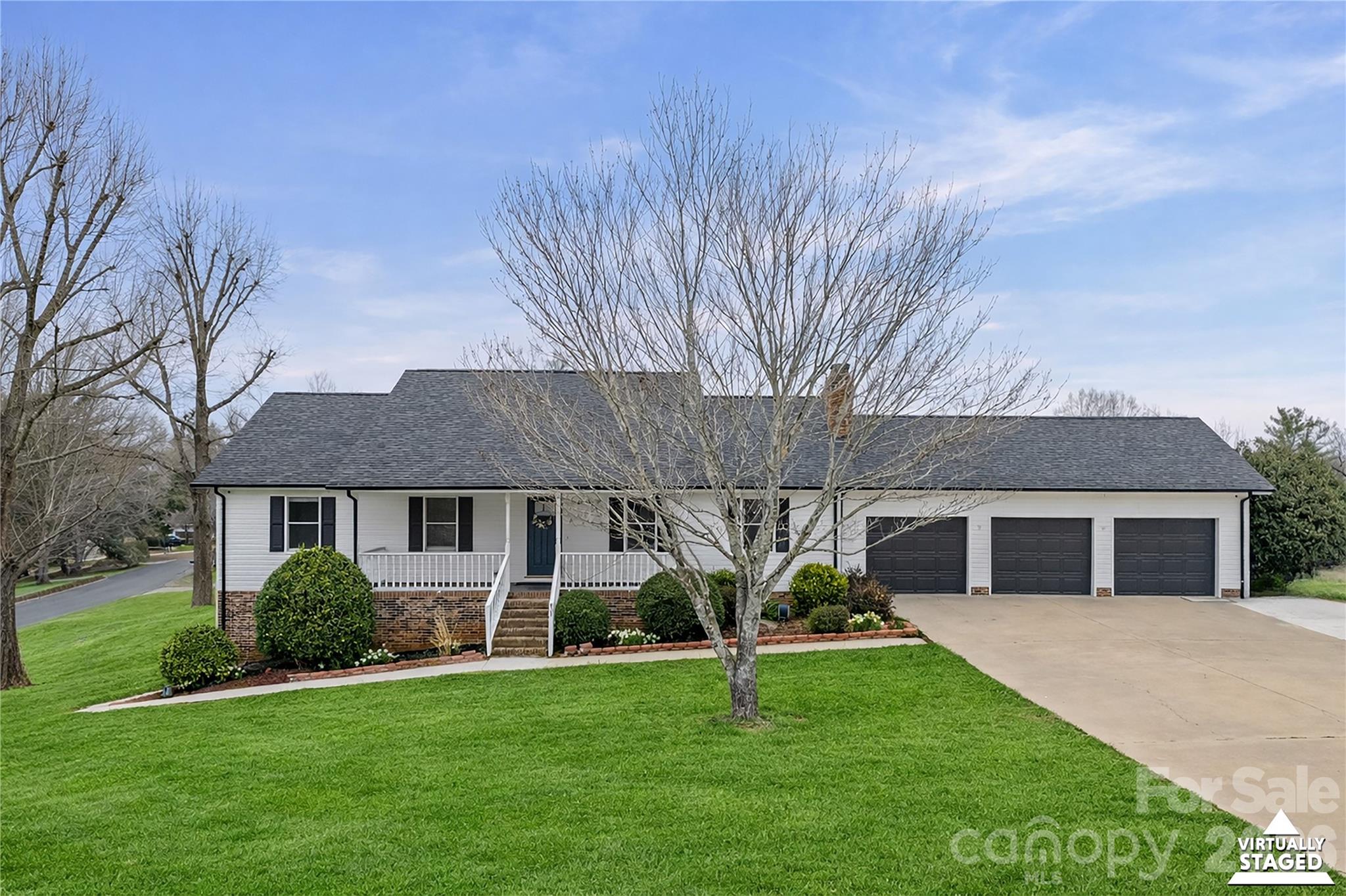 103 Starmount Drive Property Photo 1