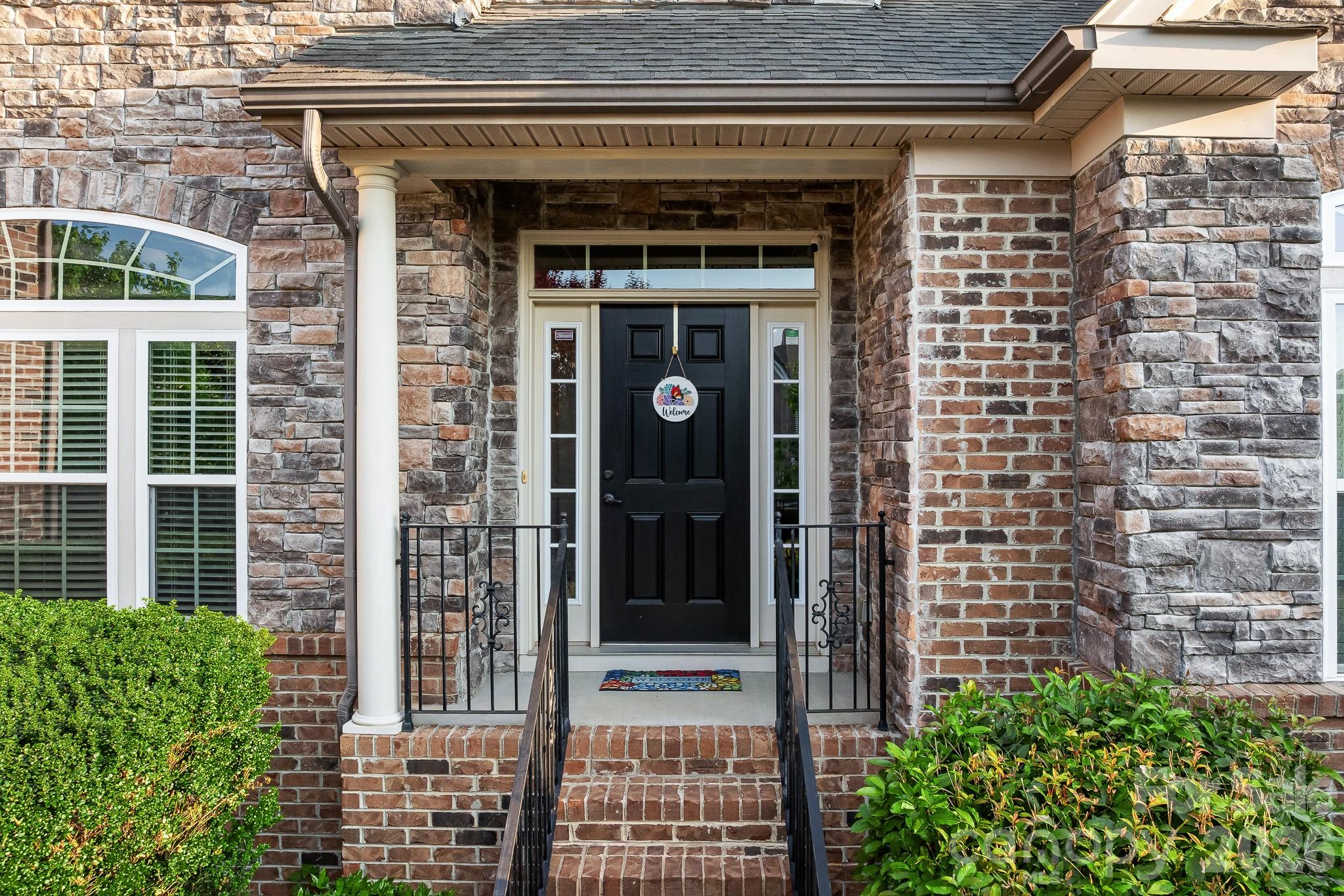 8480 Penton Place Property Photo 4