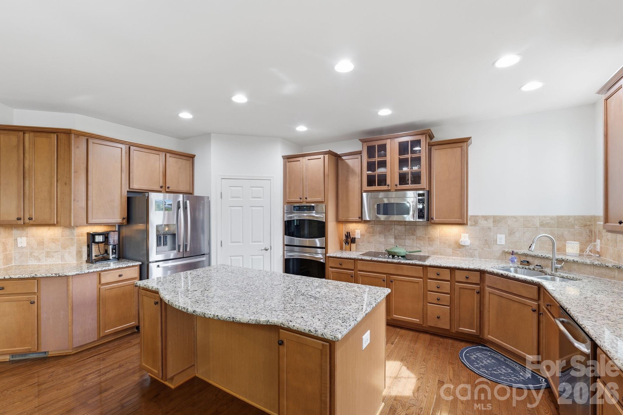 8480 Penton Place Property Photo 15