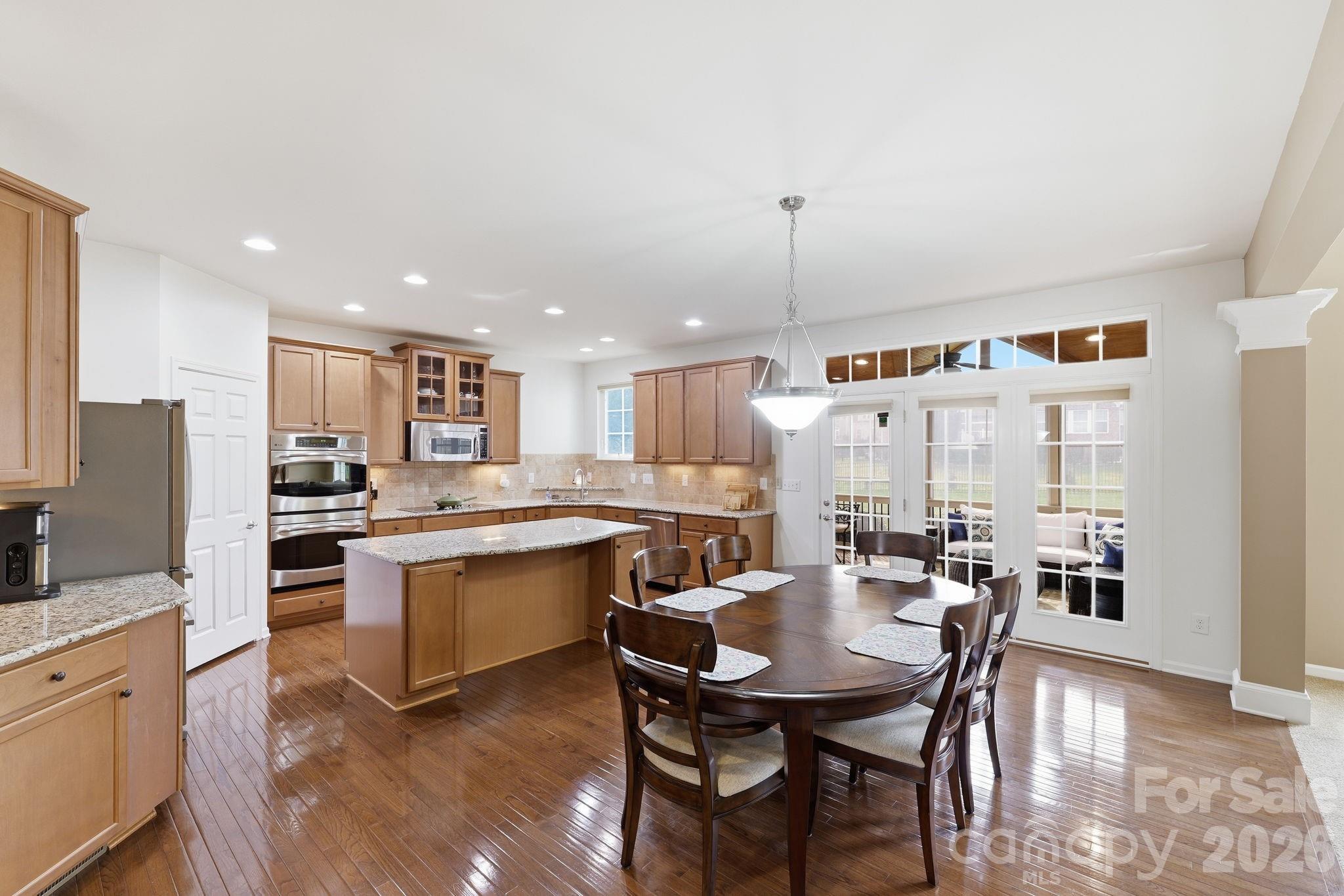 8480 Penton Place Property Photo 17