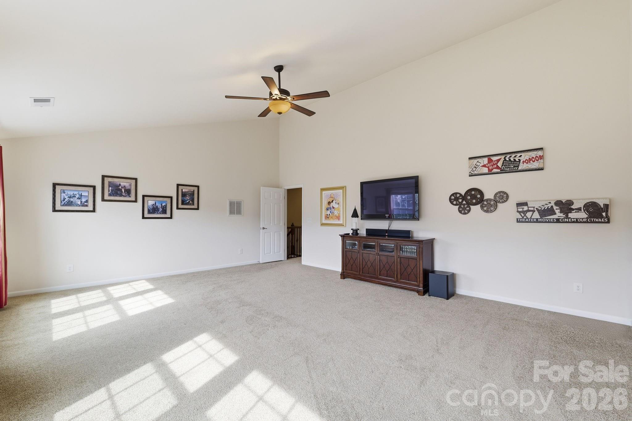 8480 Penton Place Property Photo 28