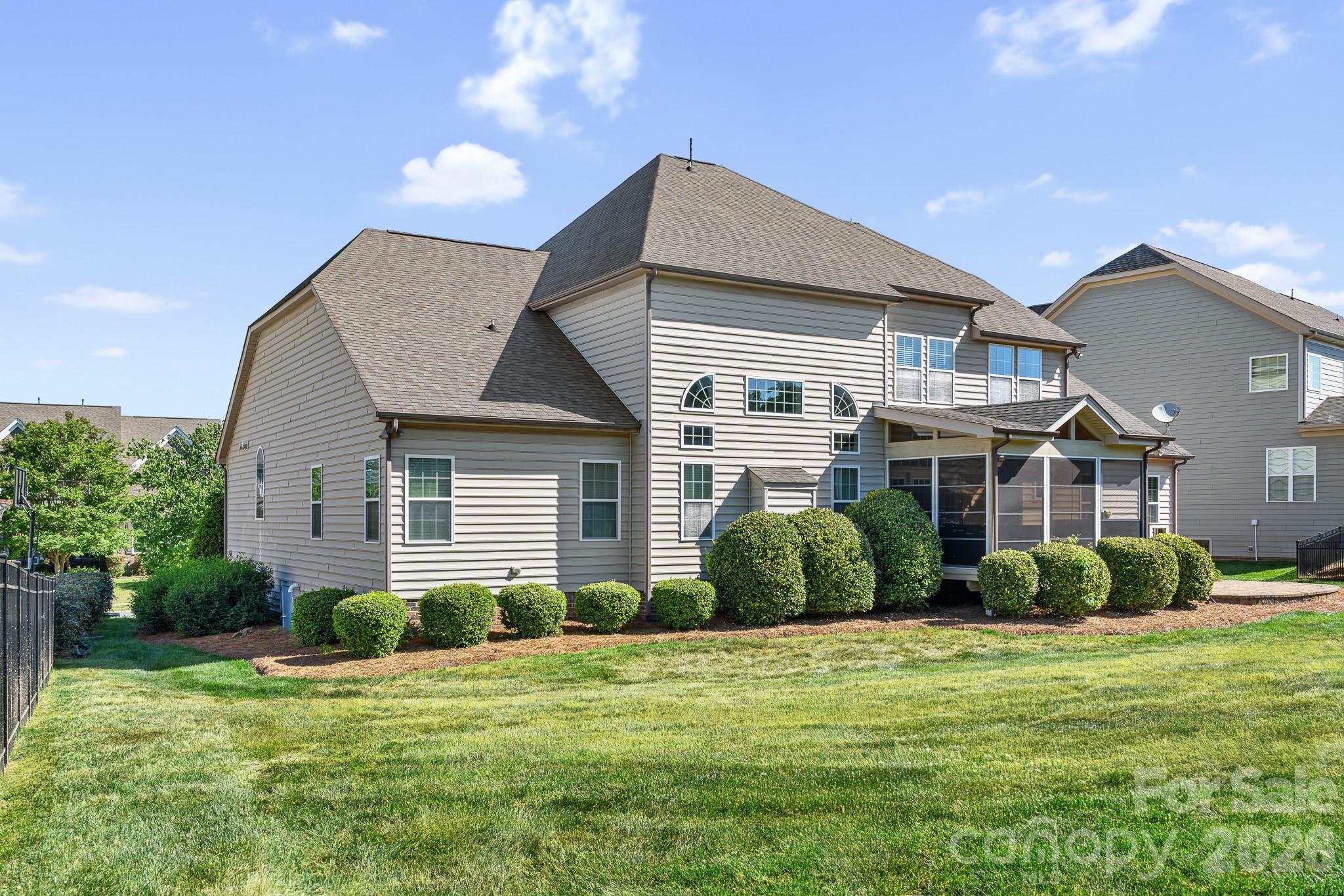 8480 Penton Place Property Photo 42