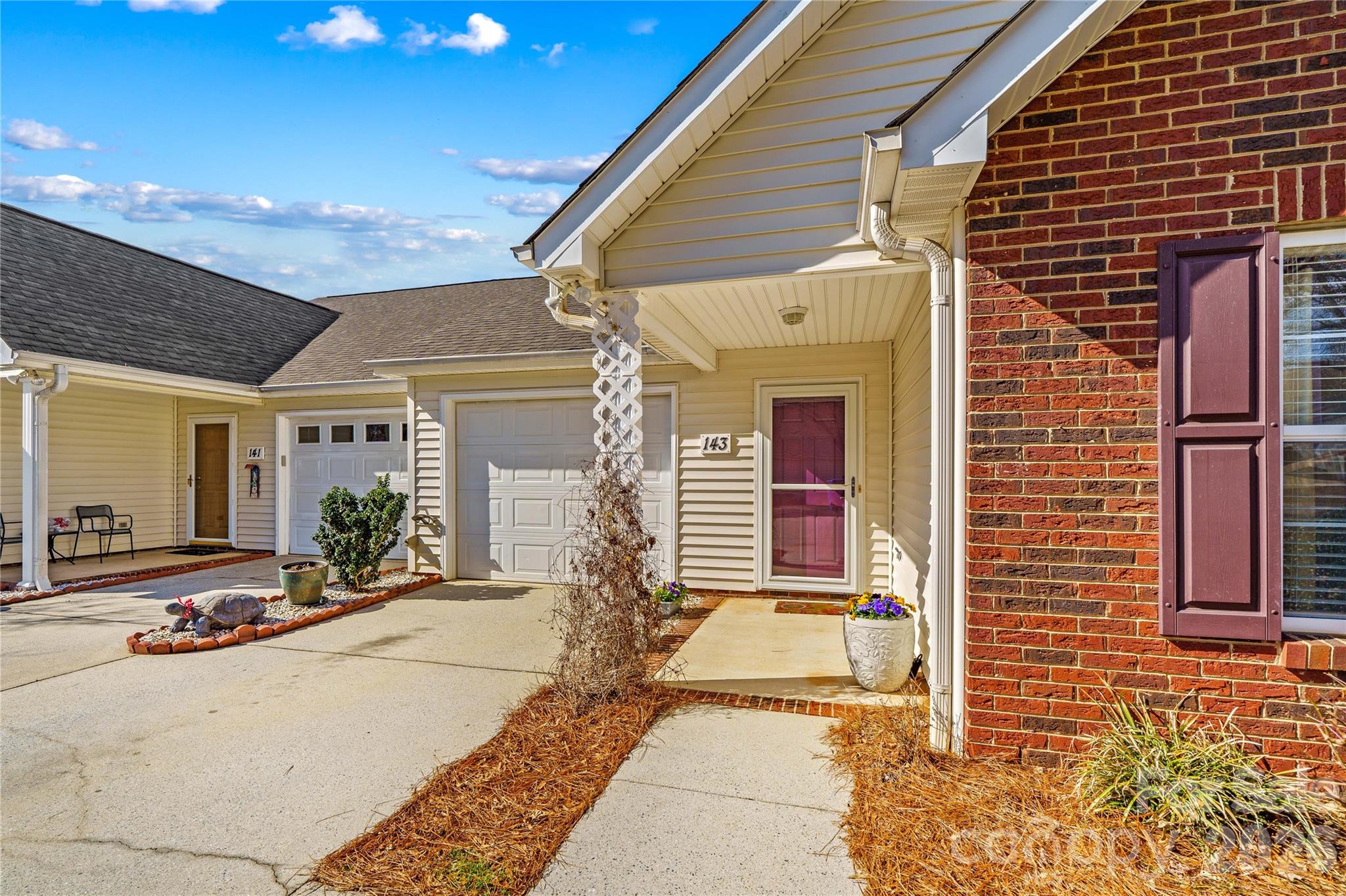 143 Ashwood Lane Property Photo 3