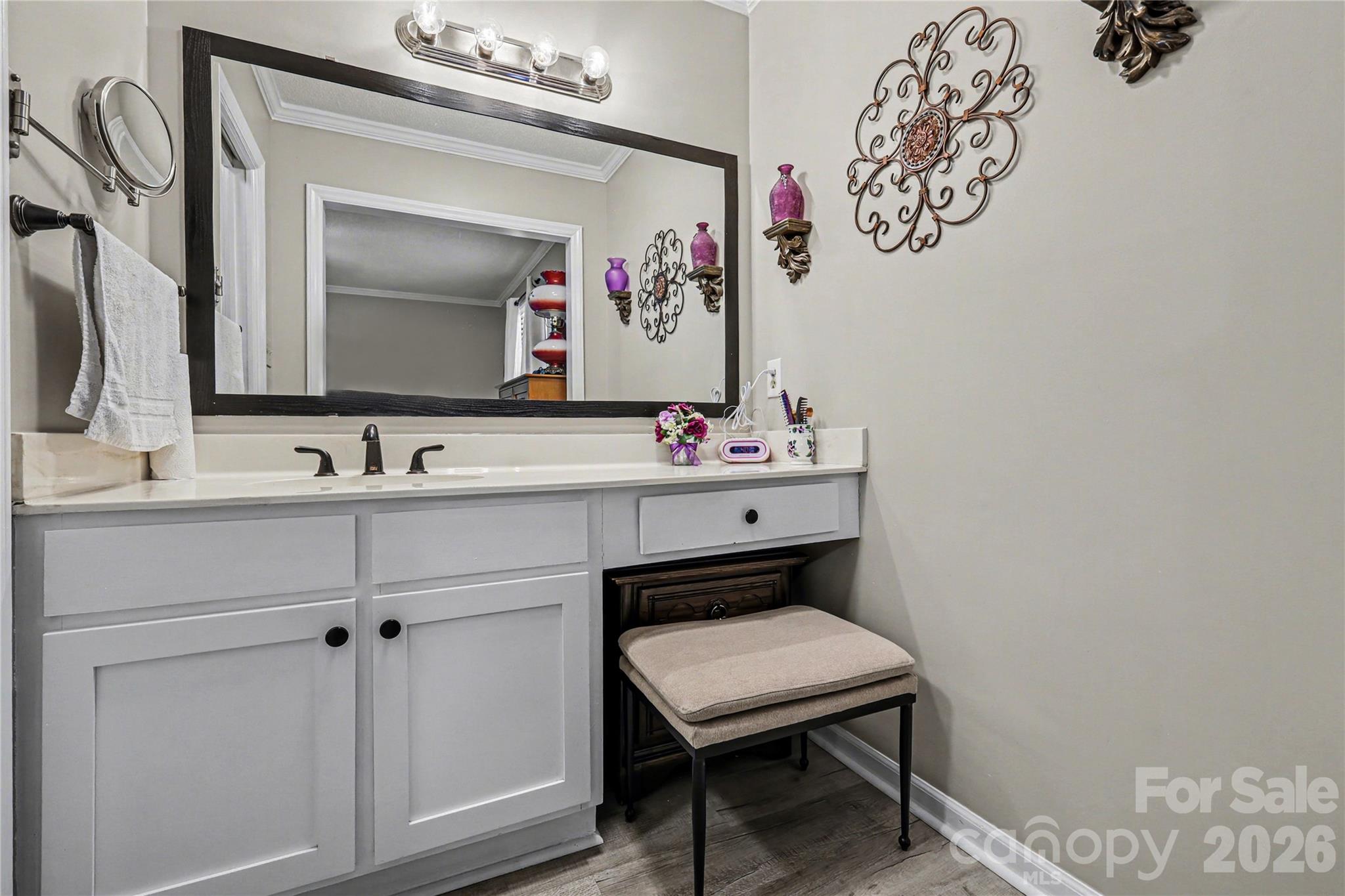 1204 Northgate Drive A Property Photo 21