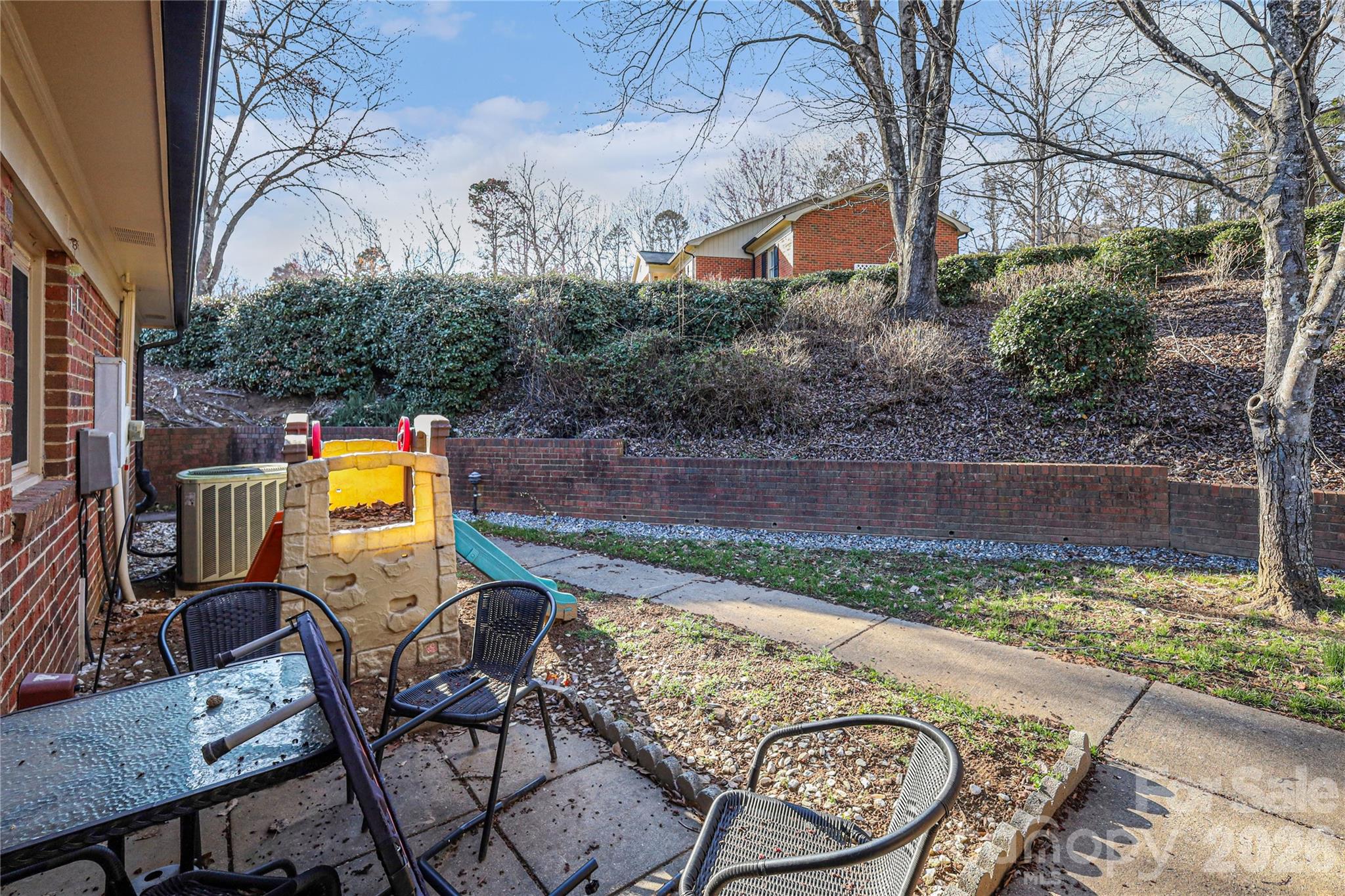 1204 Northgate Drive A Property Photo 26