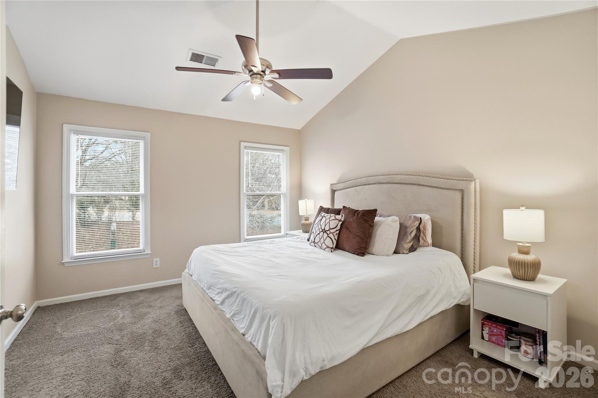 8729 Fox Chase Lane Property Photo 12