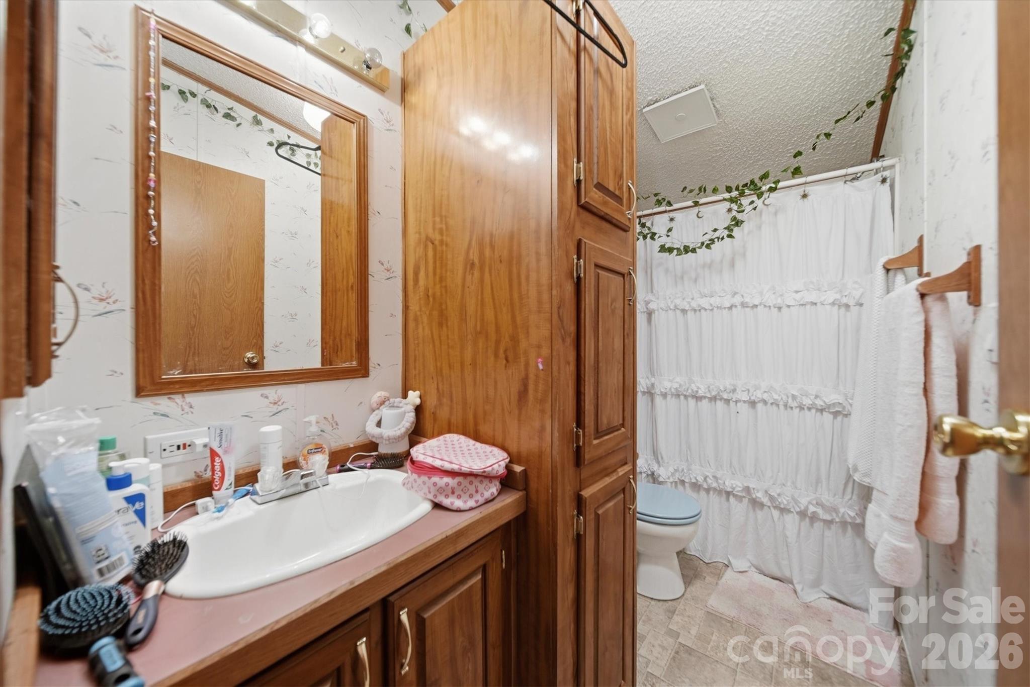 107 10th Street Property Photo 10
