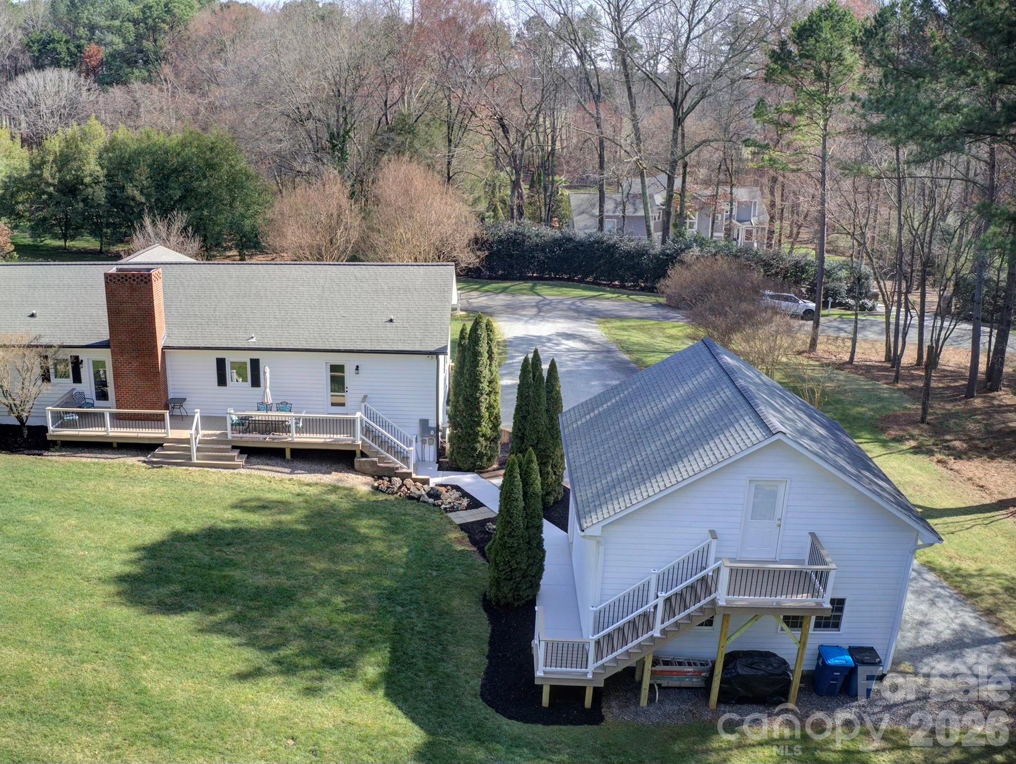 2429 Cassidy Drive Property Photo 5