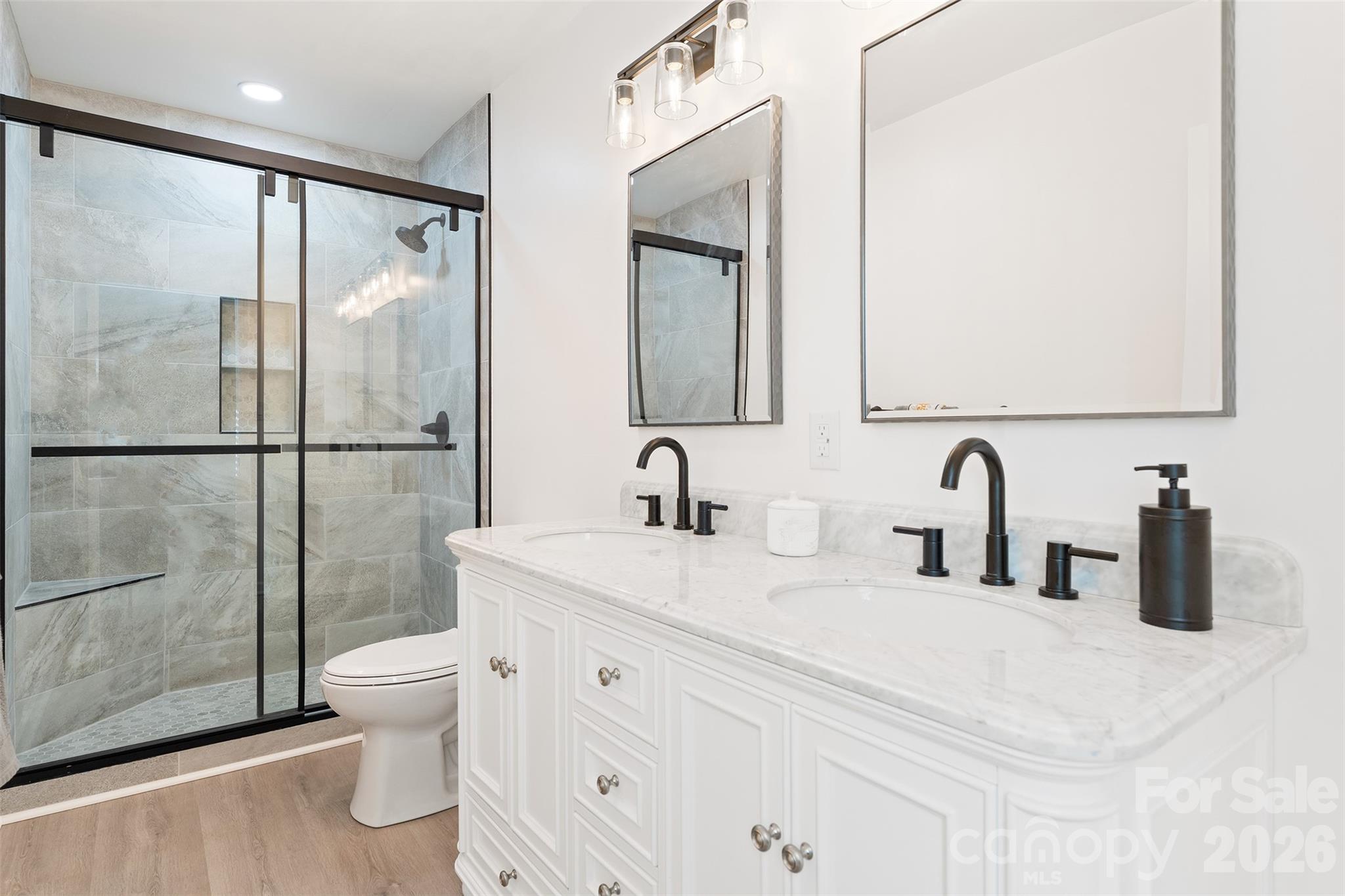 2429 Cassidy Drive Property Photo 16