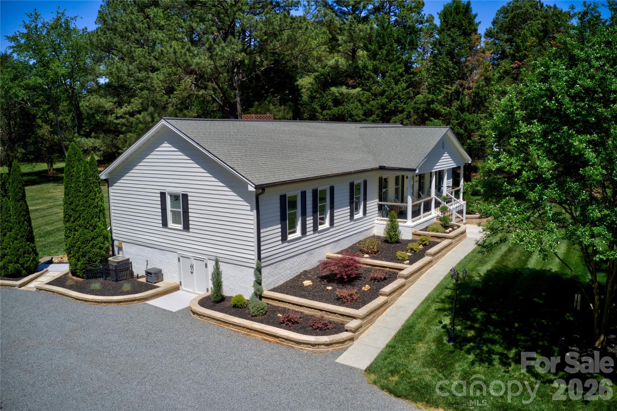 2429 Cassidy Drive Property Photo 26