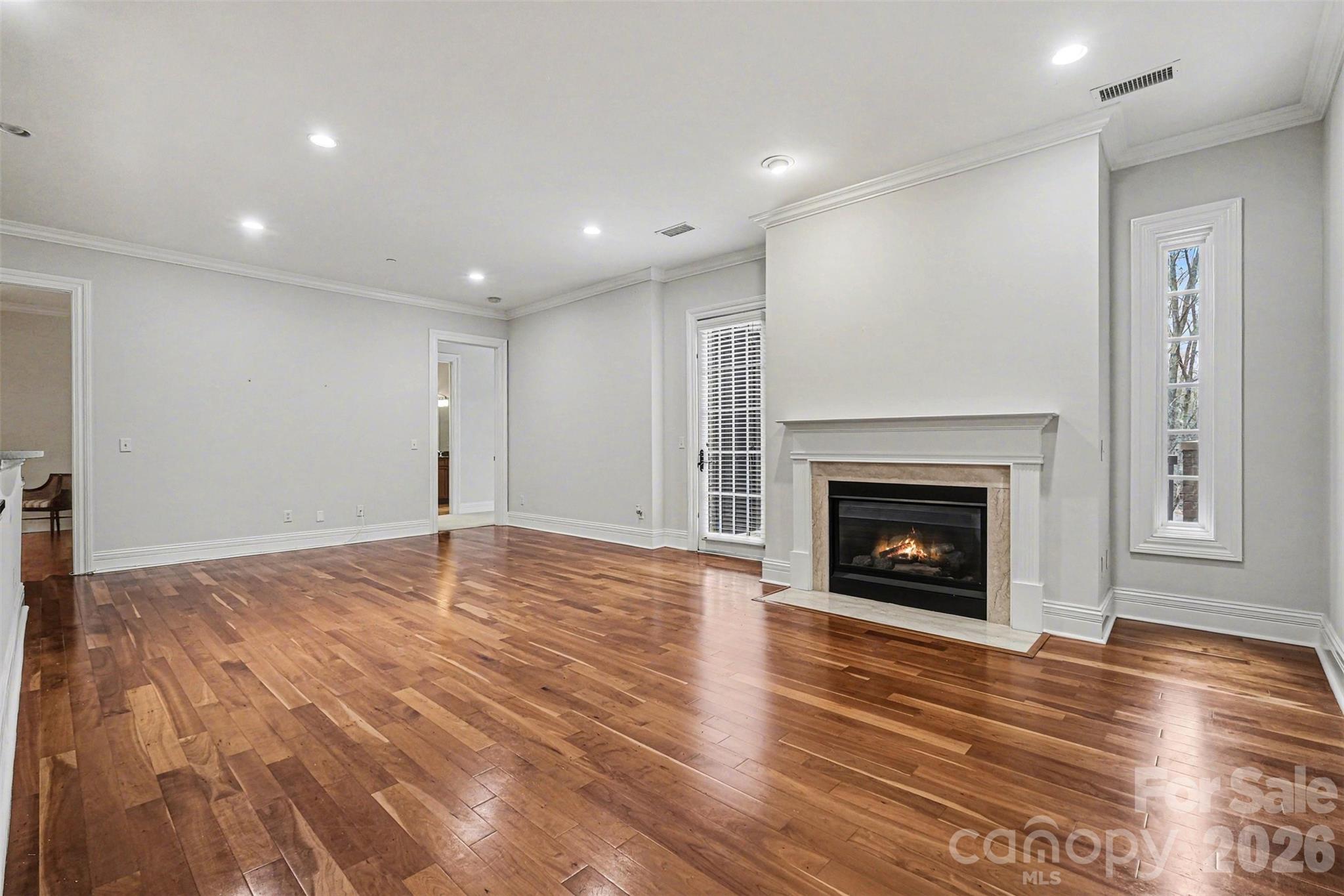 3276 Park Road Property Photo 8
