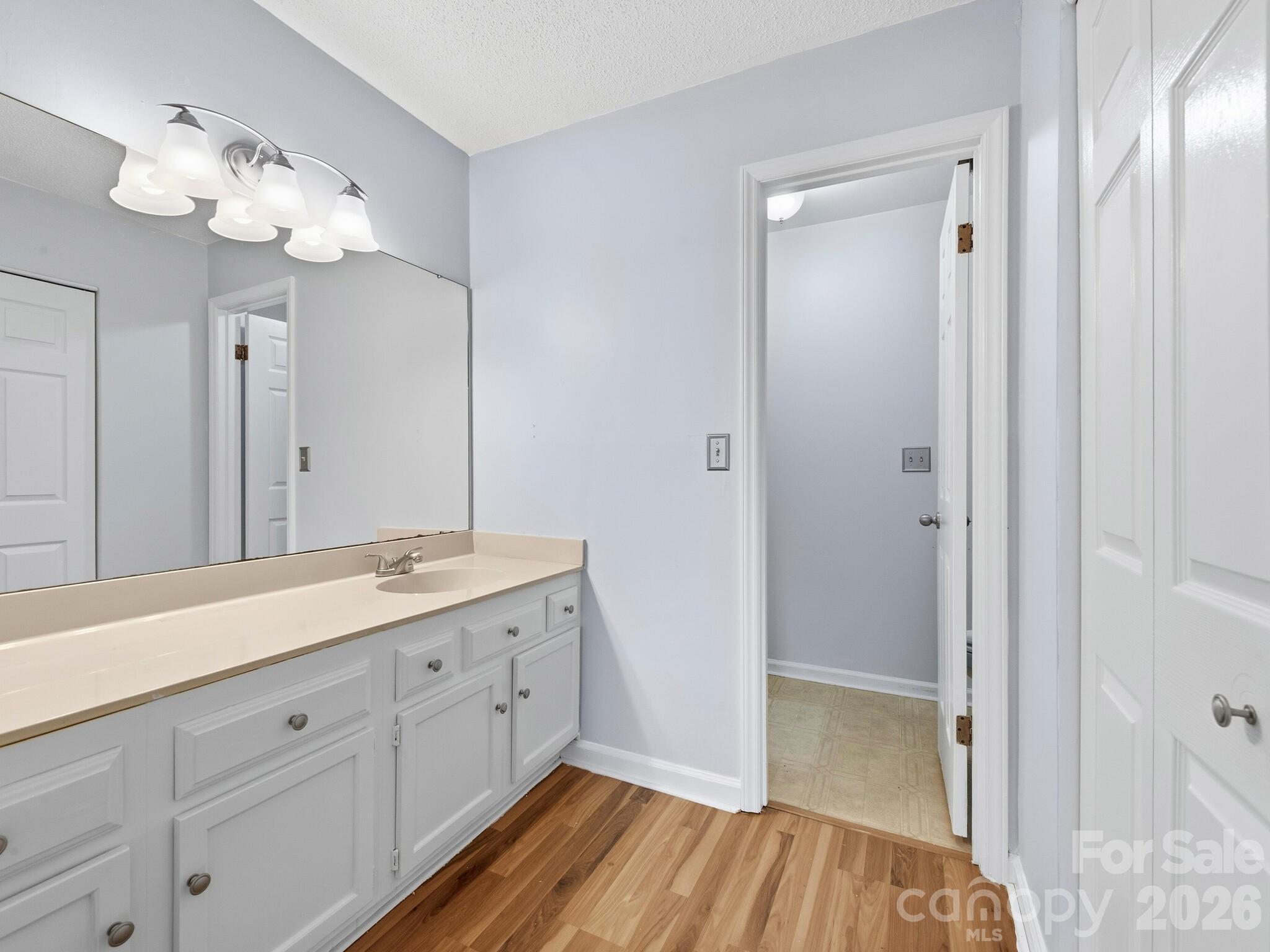 71 Pebble Creek Drive Property Photo 18