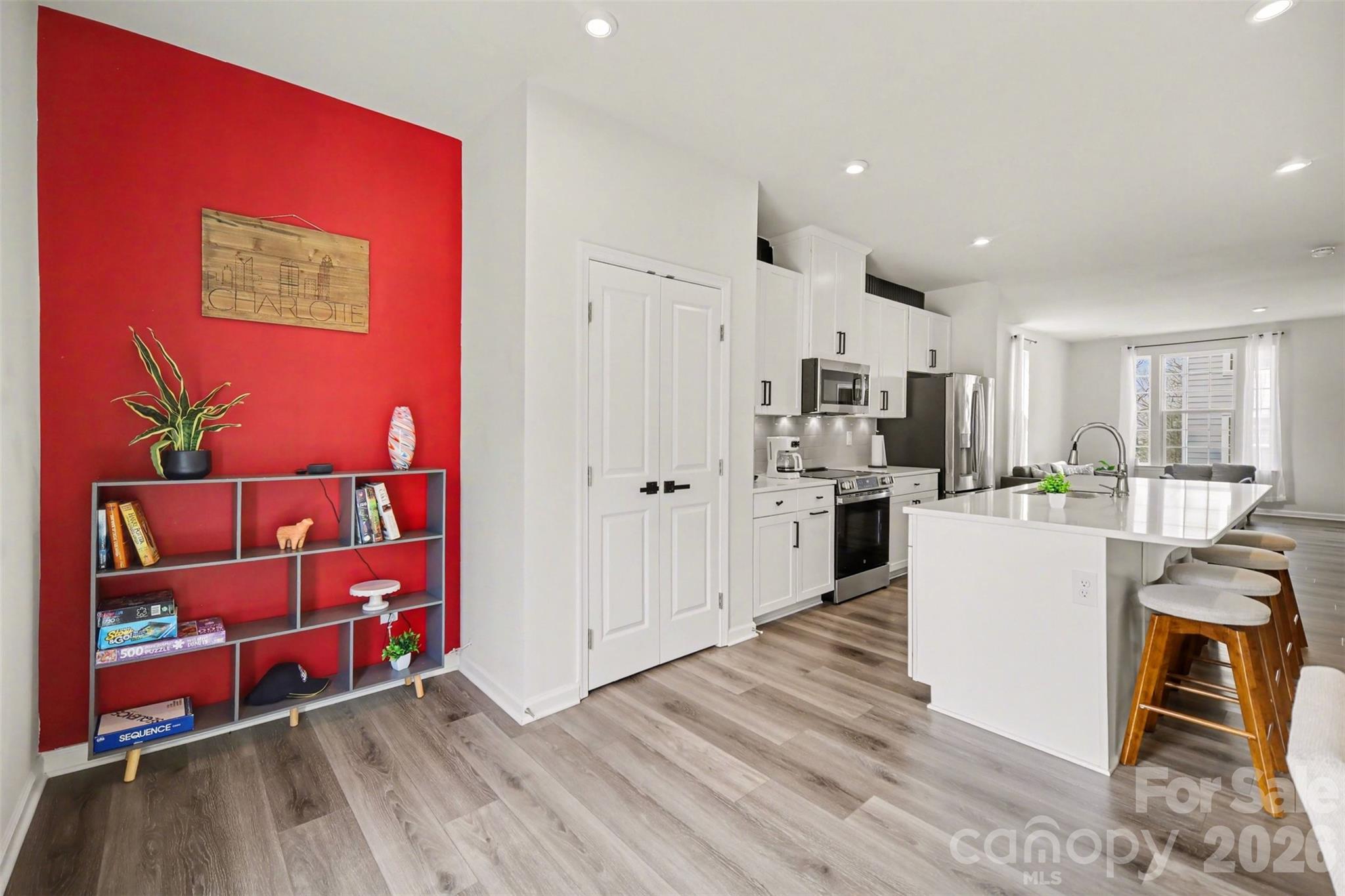1211 May Apple Drive Property Photo 9