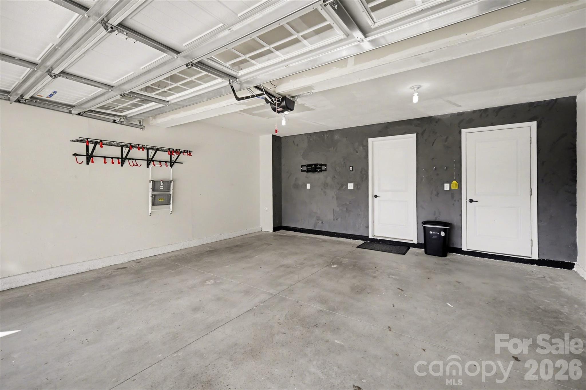 1211 May Apple Drive Property Photo 29