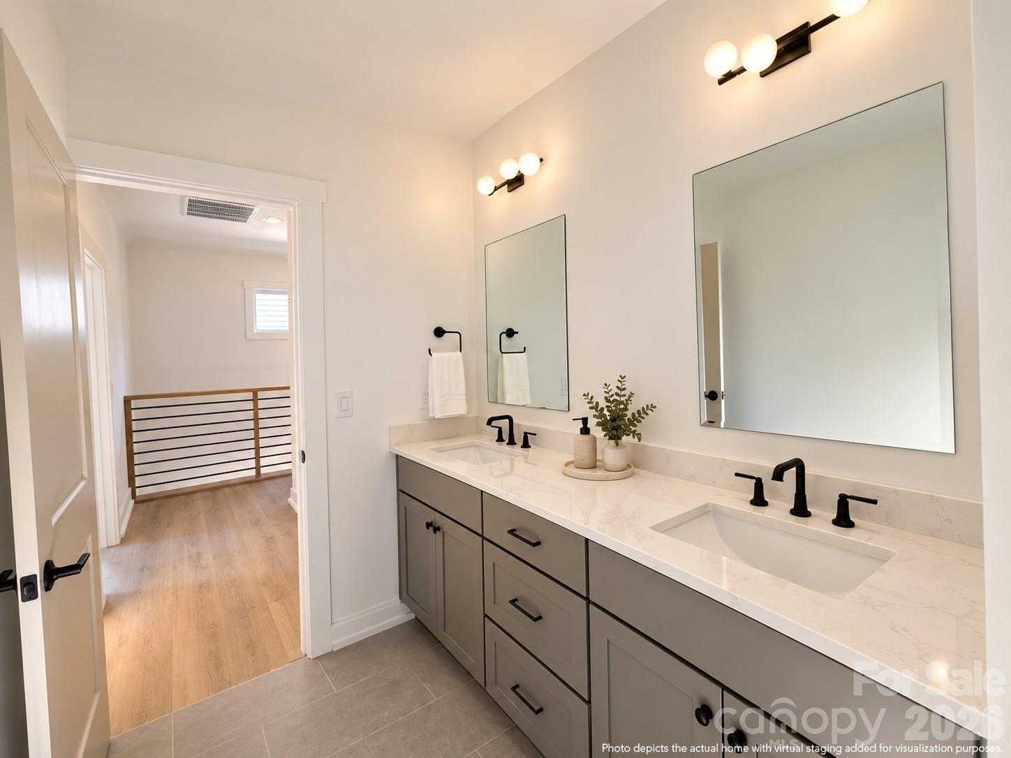 721 E 28th Street Property Photo 13