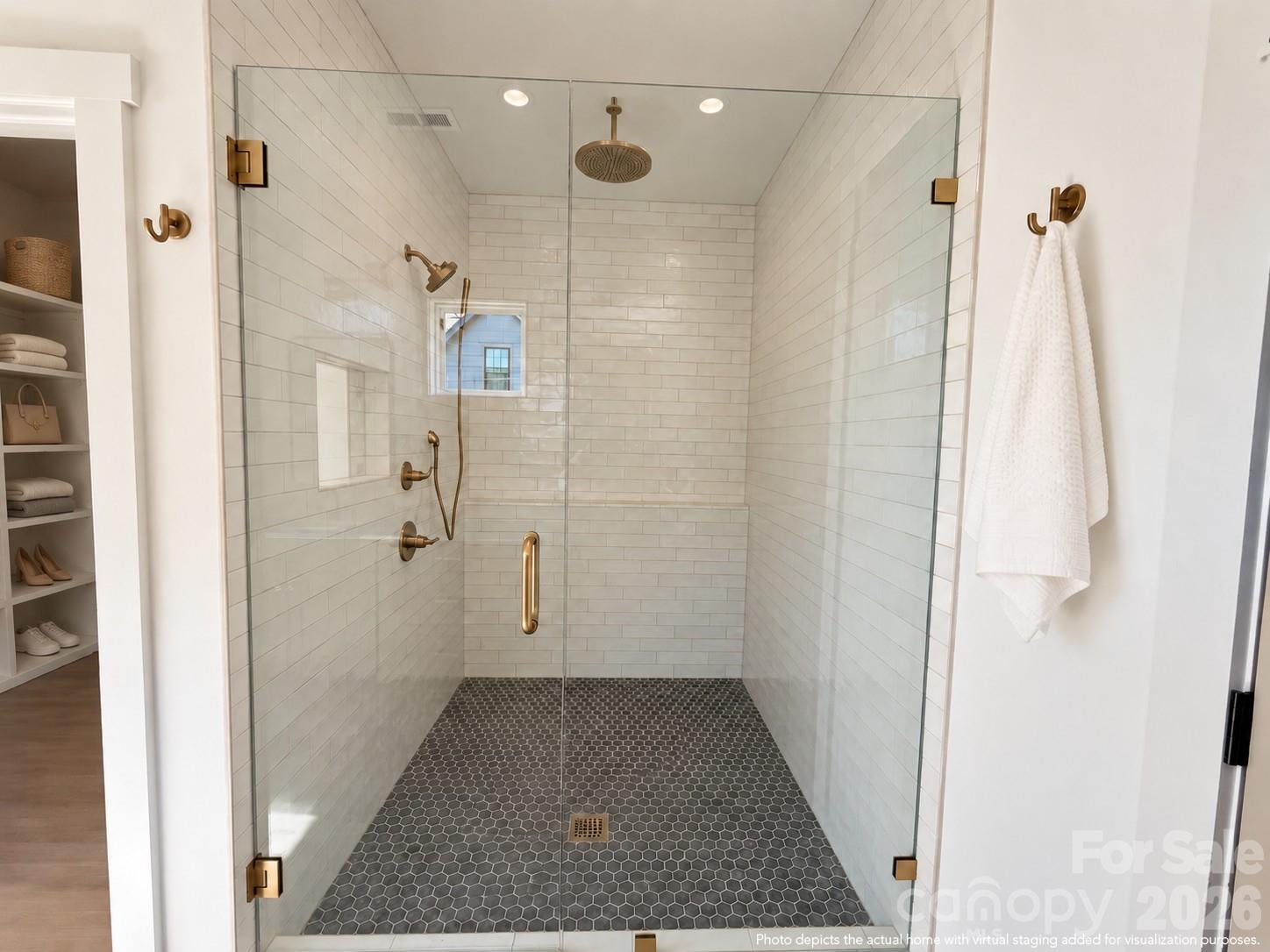 721 E 28th Street Property Photo 18