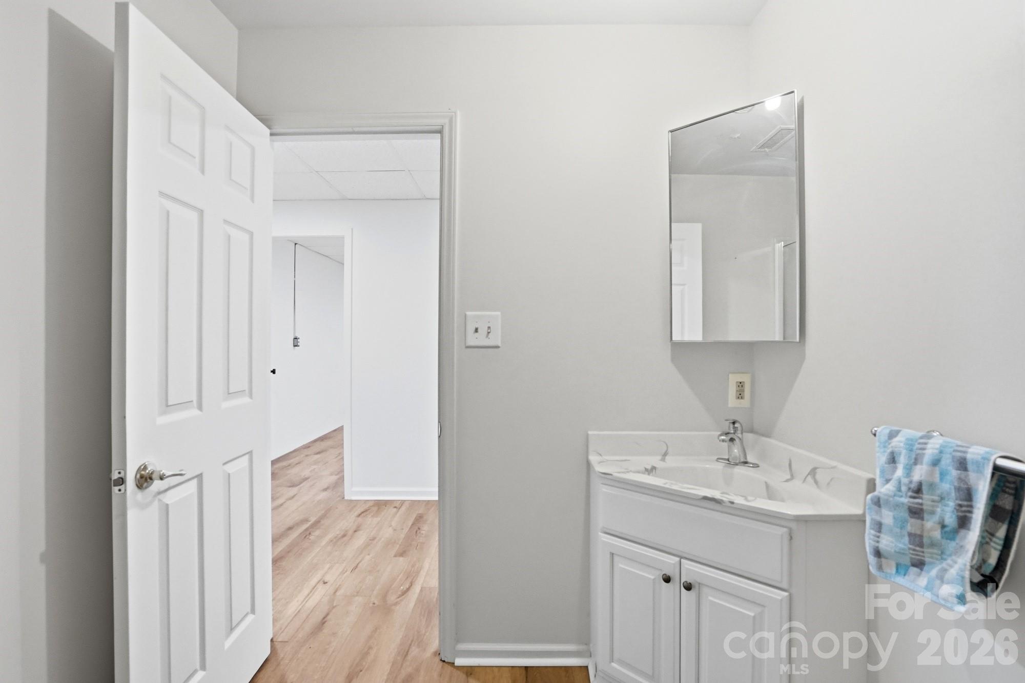 332 Shoreline Loop Property Photo 32