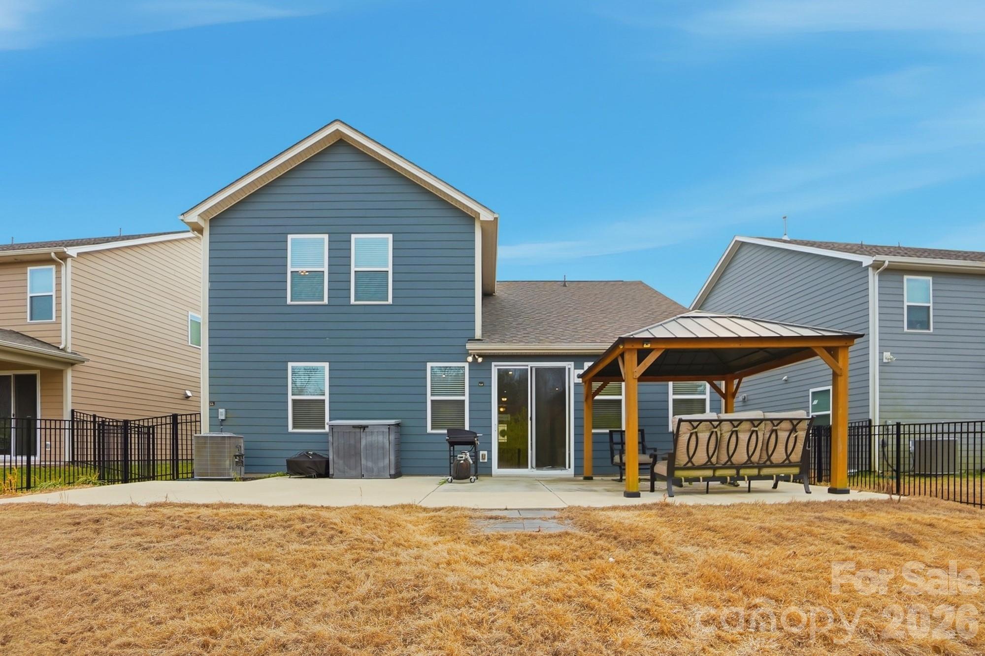 1323 Laggan Lane Property Photo 28