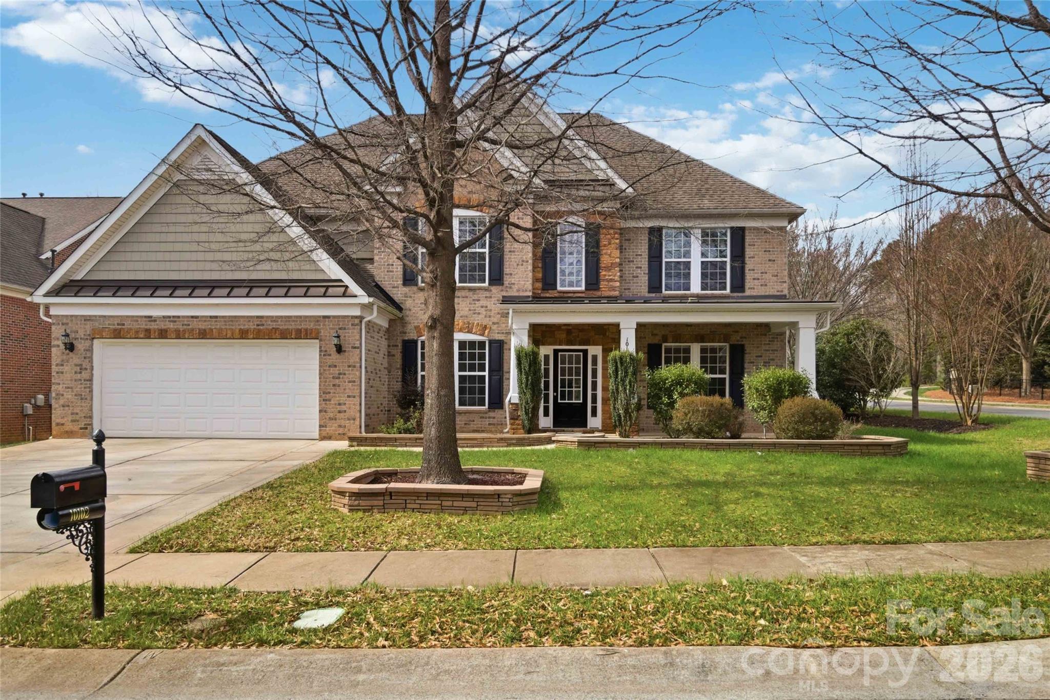 10102 Paxton Run Road Property Photo 1