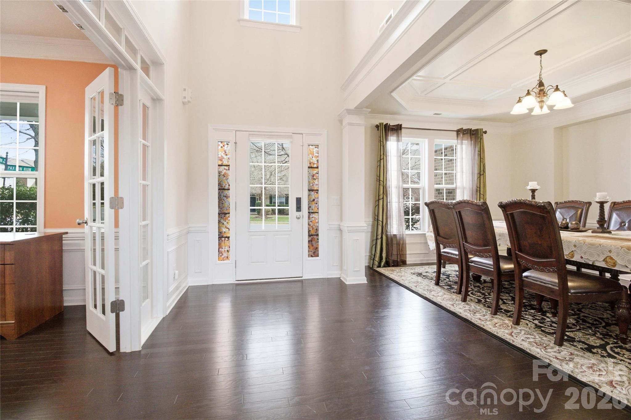 10102 Paxton Run Road Property Photo 4