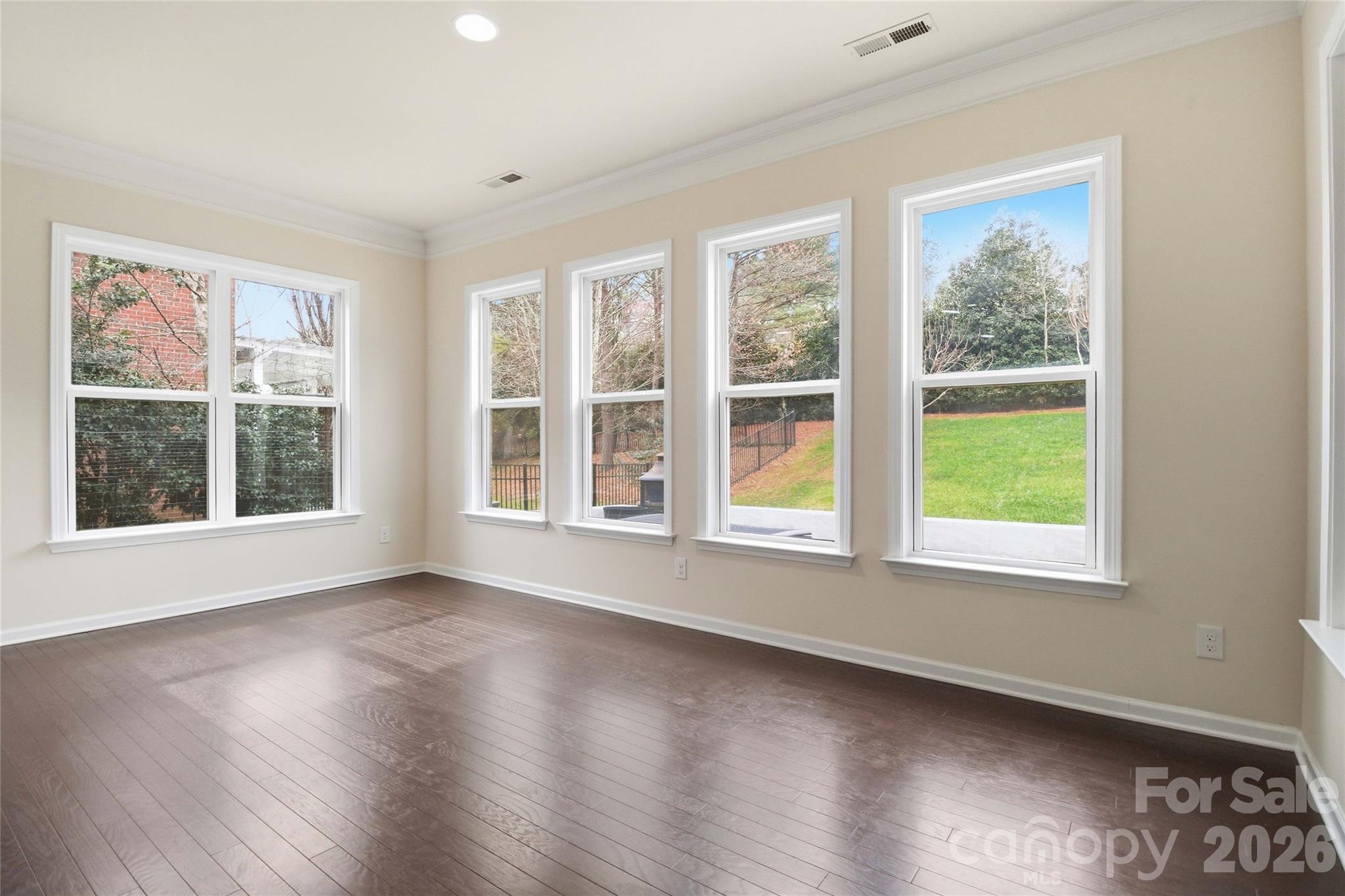 10102 Paxton Run Road Property Photo 18