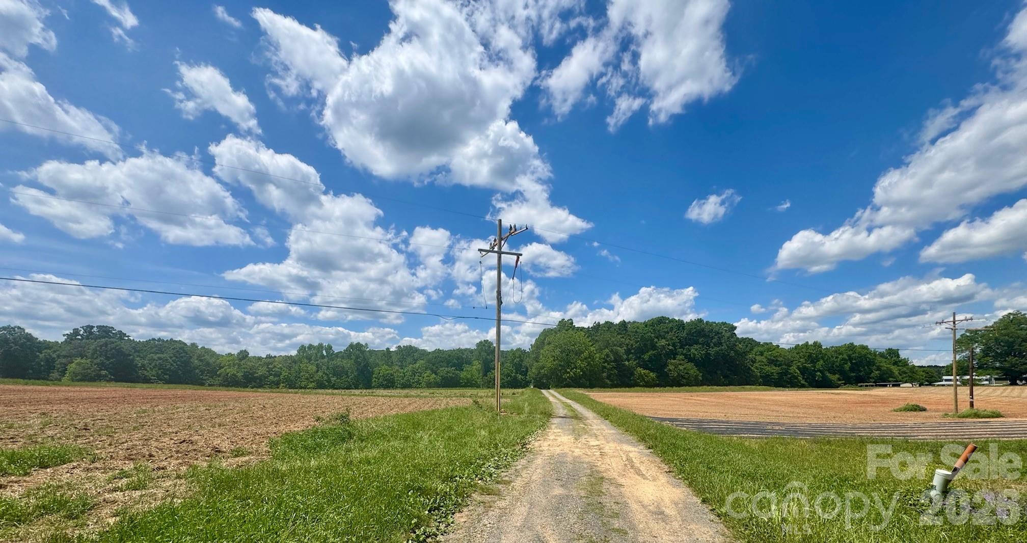 36299 Finger Road Property Photo 3