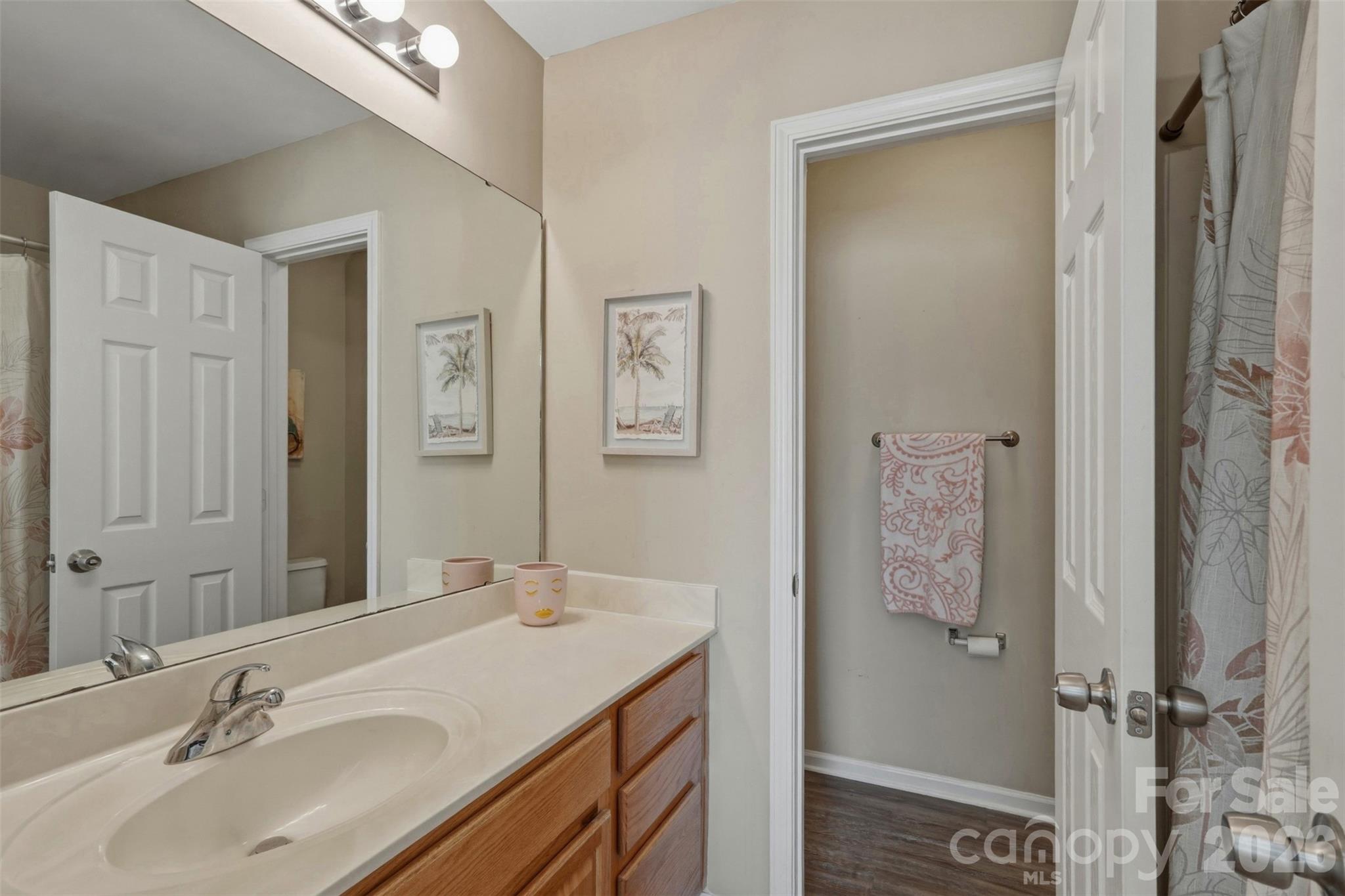 2262 Hanover Court Property Photo 16