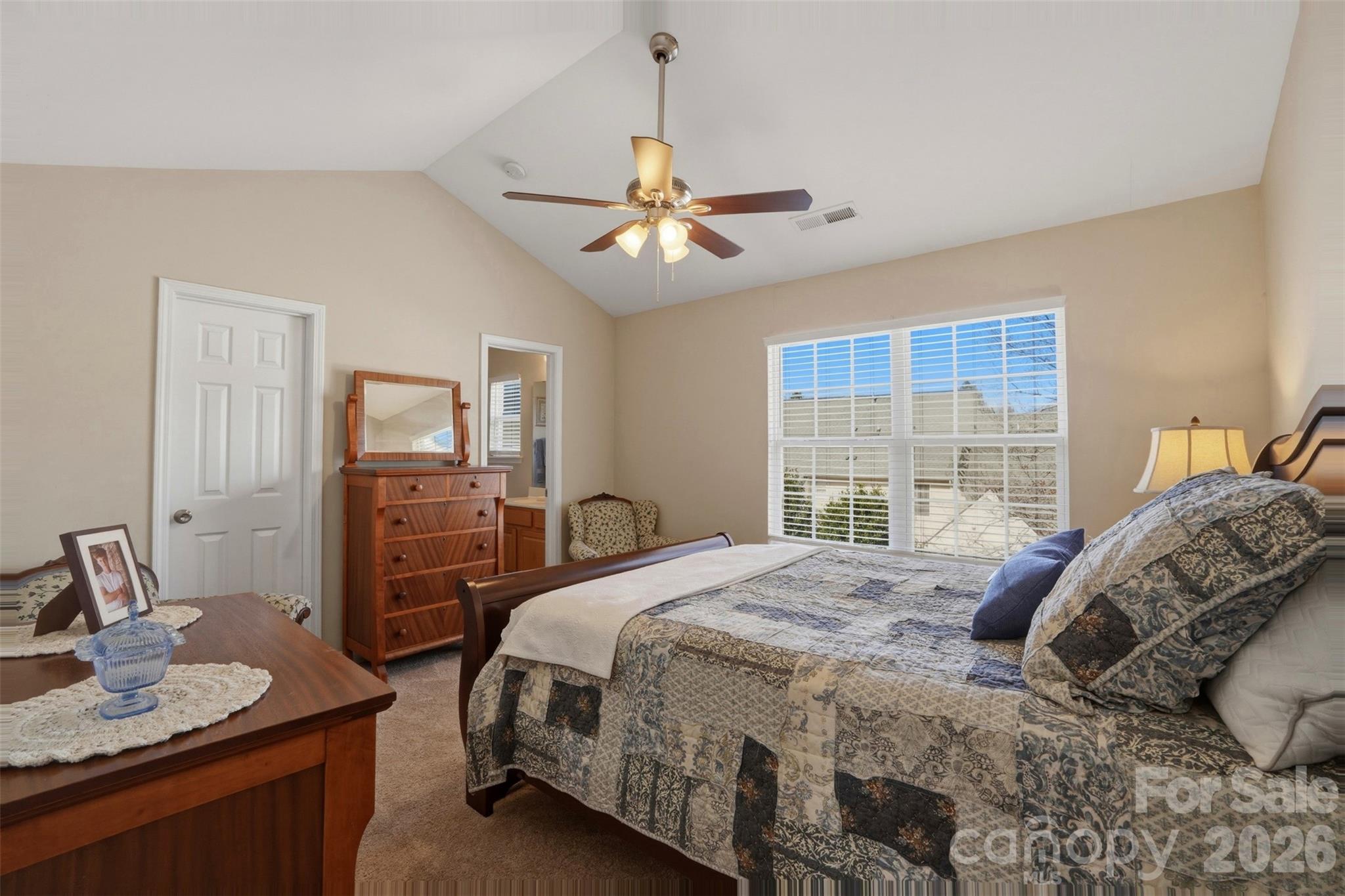 2262 Hanover Court Property Photo 17