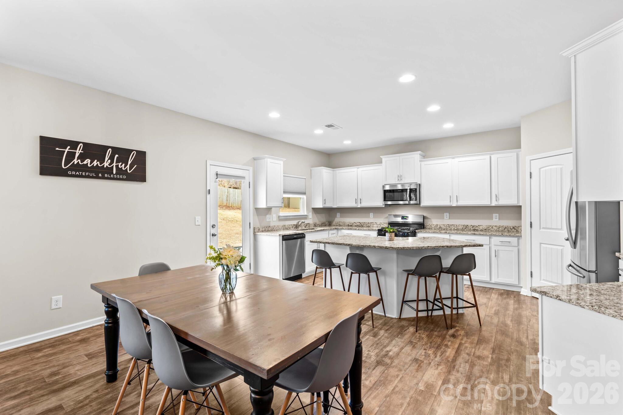 507 Oak Brook Drive Property Photo 15