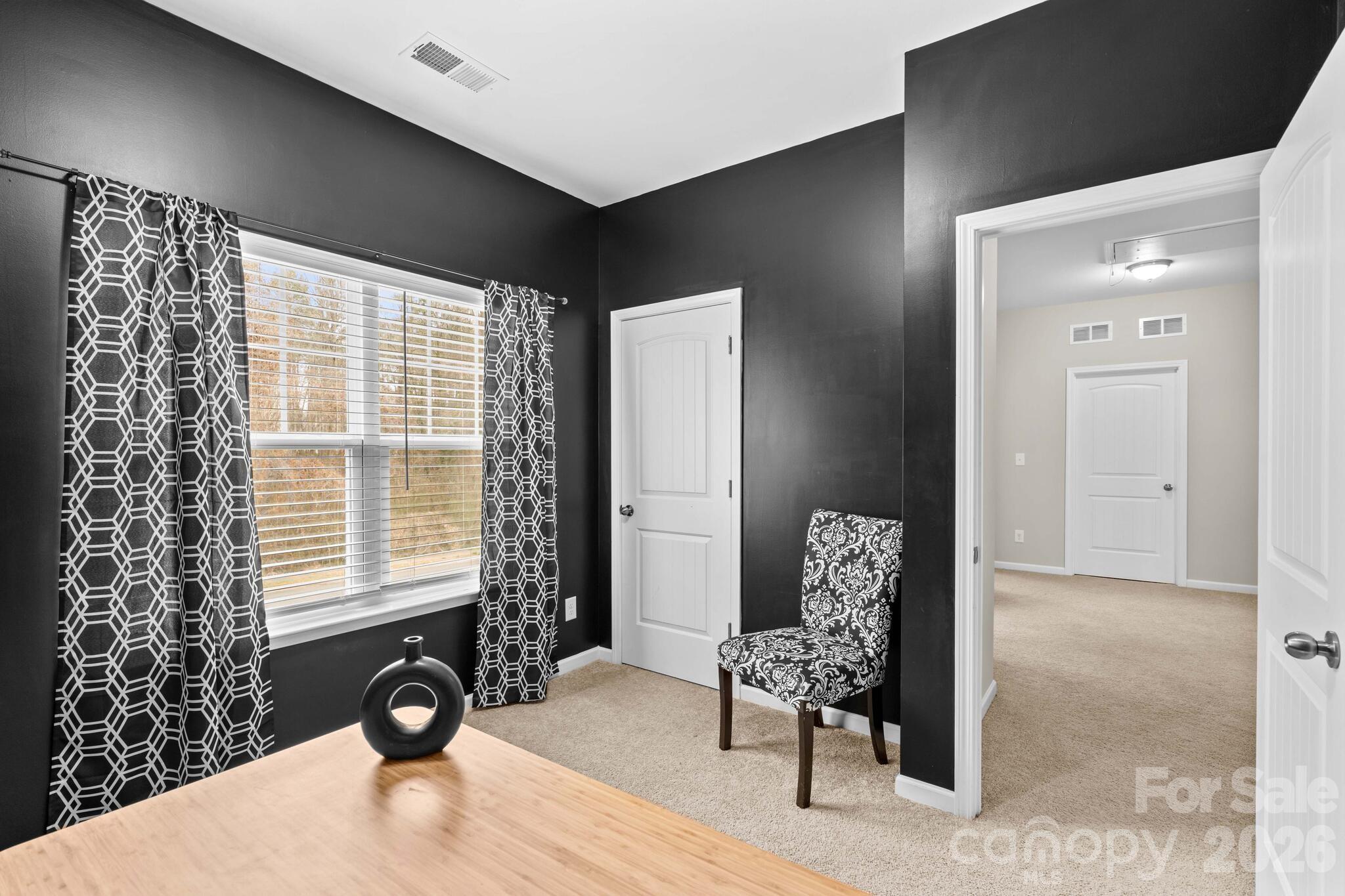 507 Oak Brook Drive Property Photo 37
