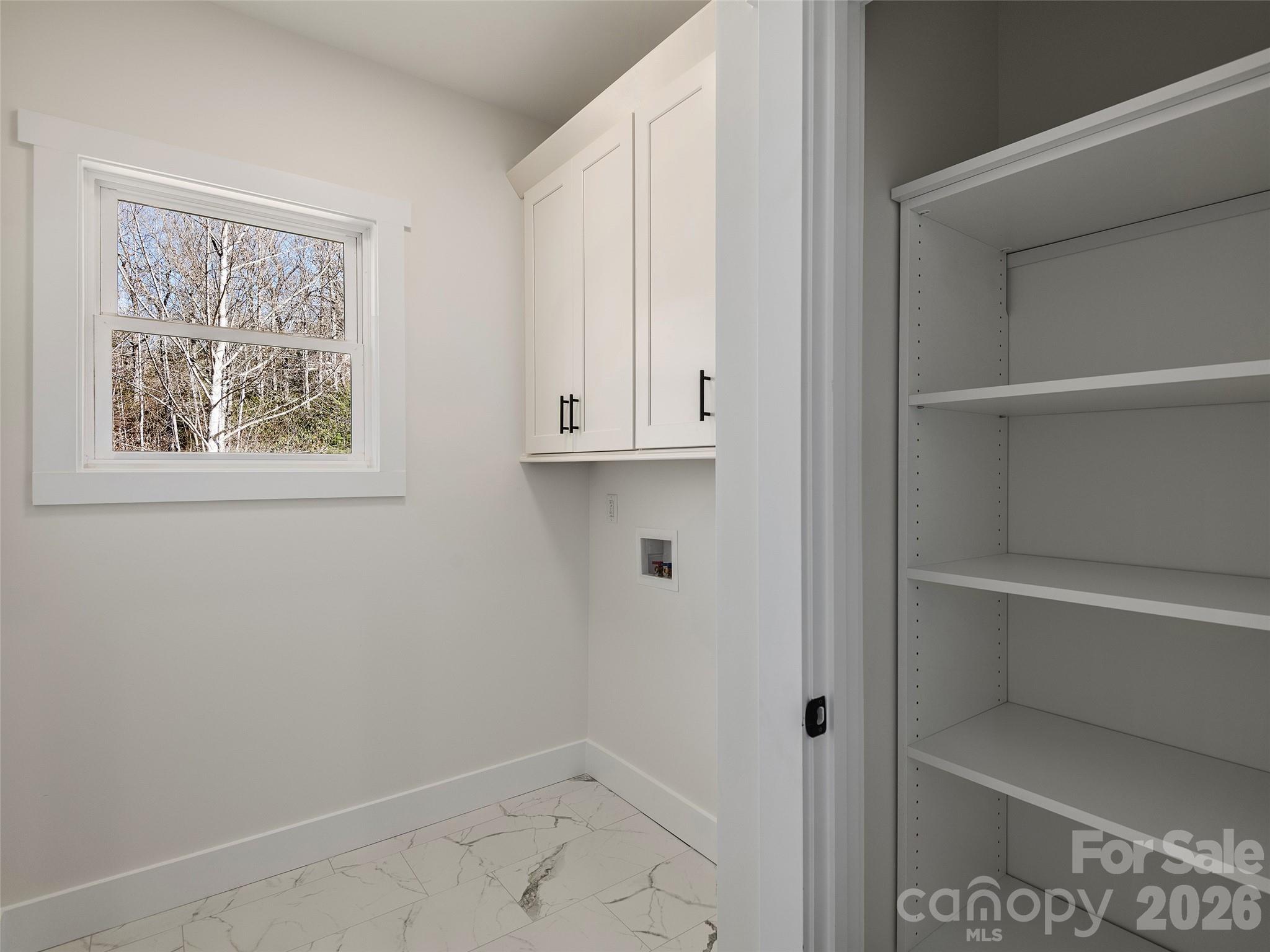 399 Crystal Heights Drive Property Photo 12