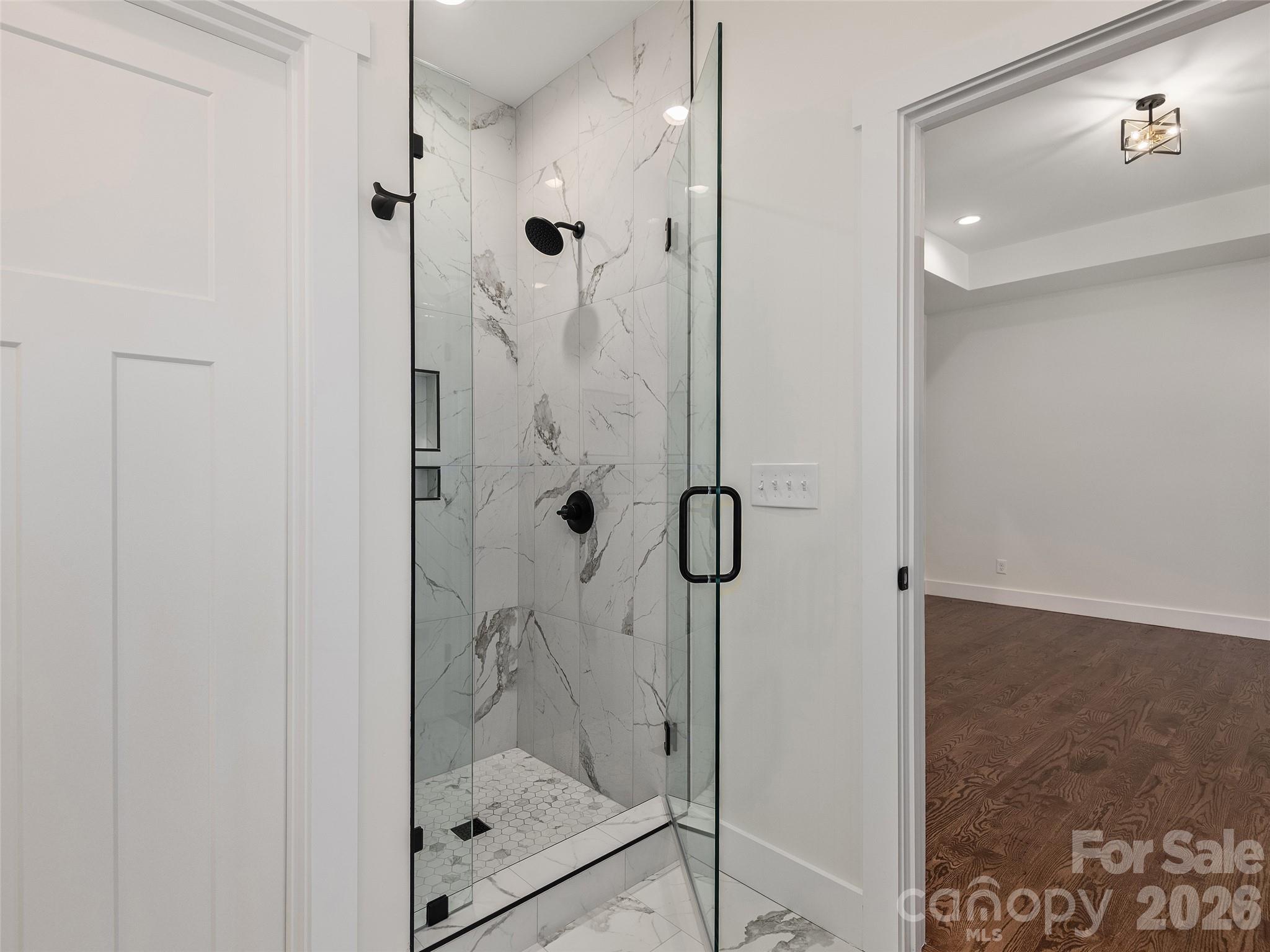 399 Crystal Heights Drive Property Photo 18