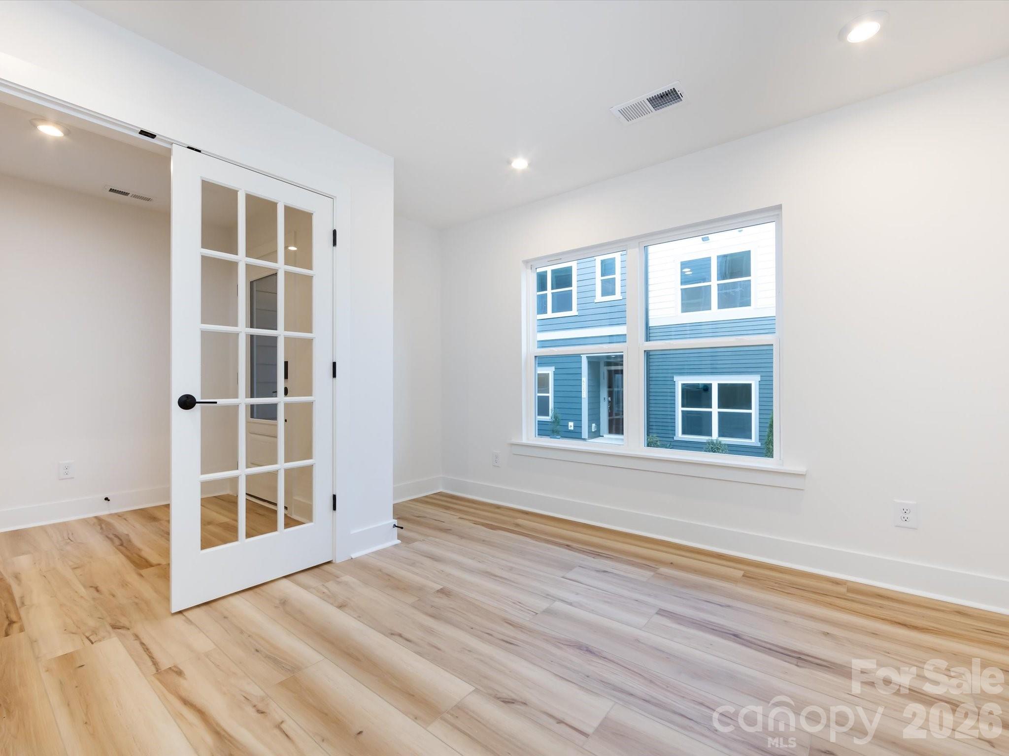 7022 Impulse Court Property Photo 6