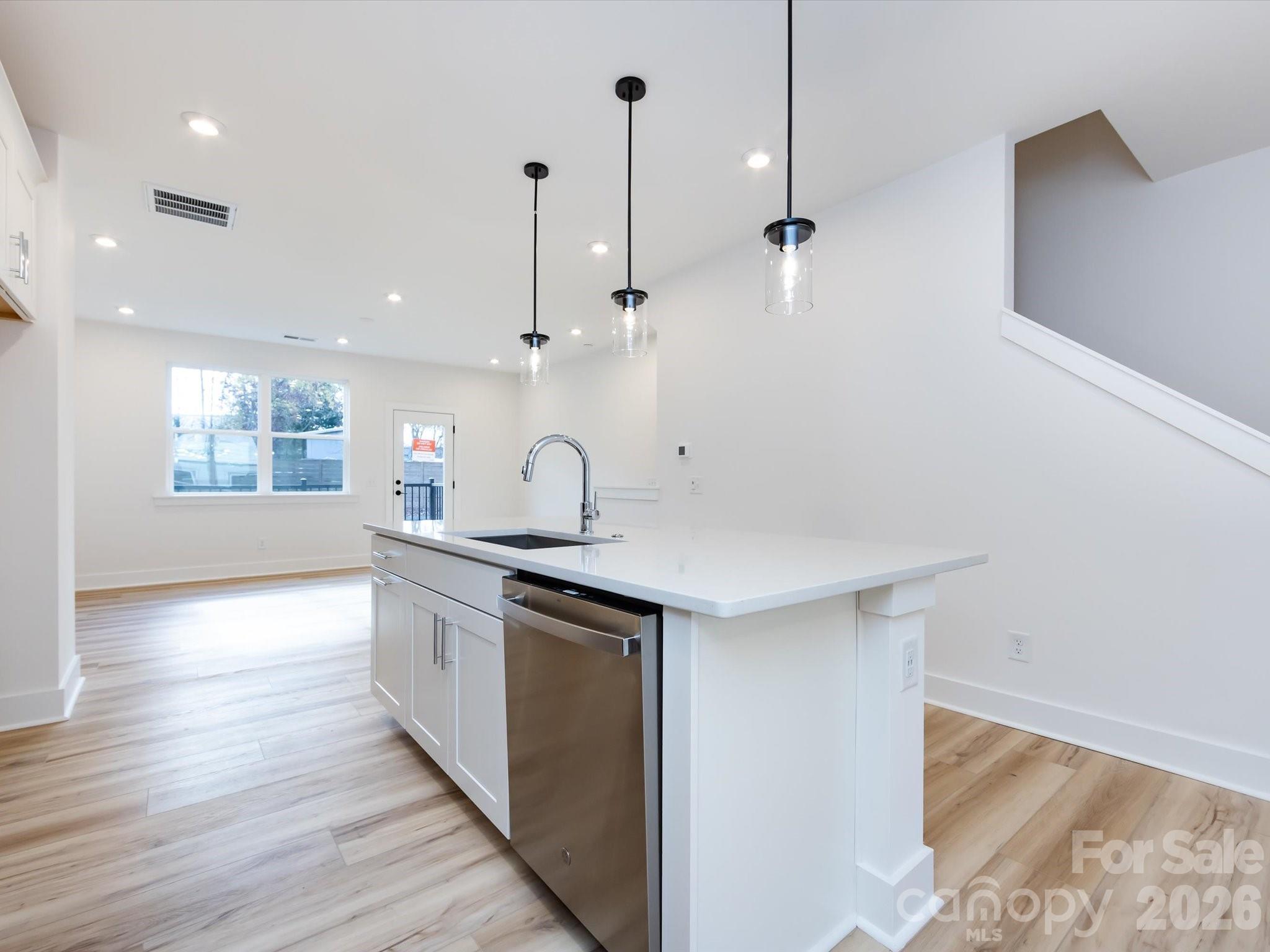 7022 Impulse Court Property Photo 16