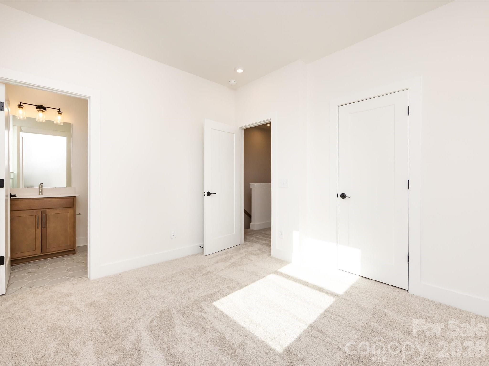 7022 Impulse Court Property Photo 28