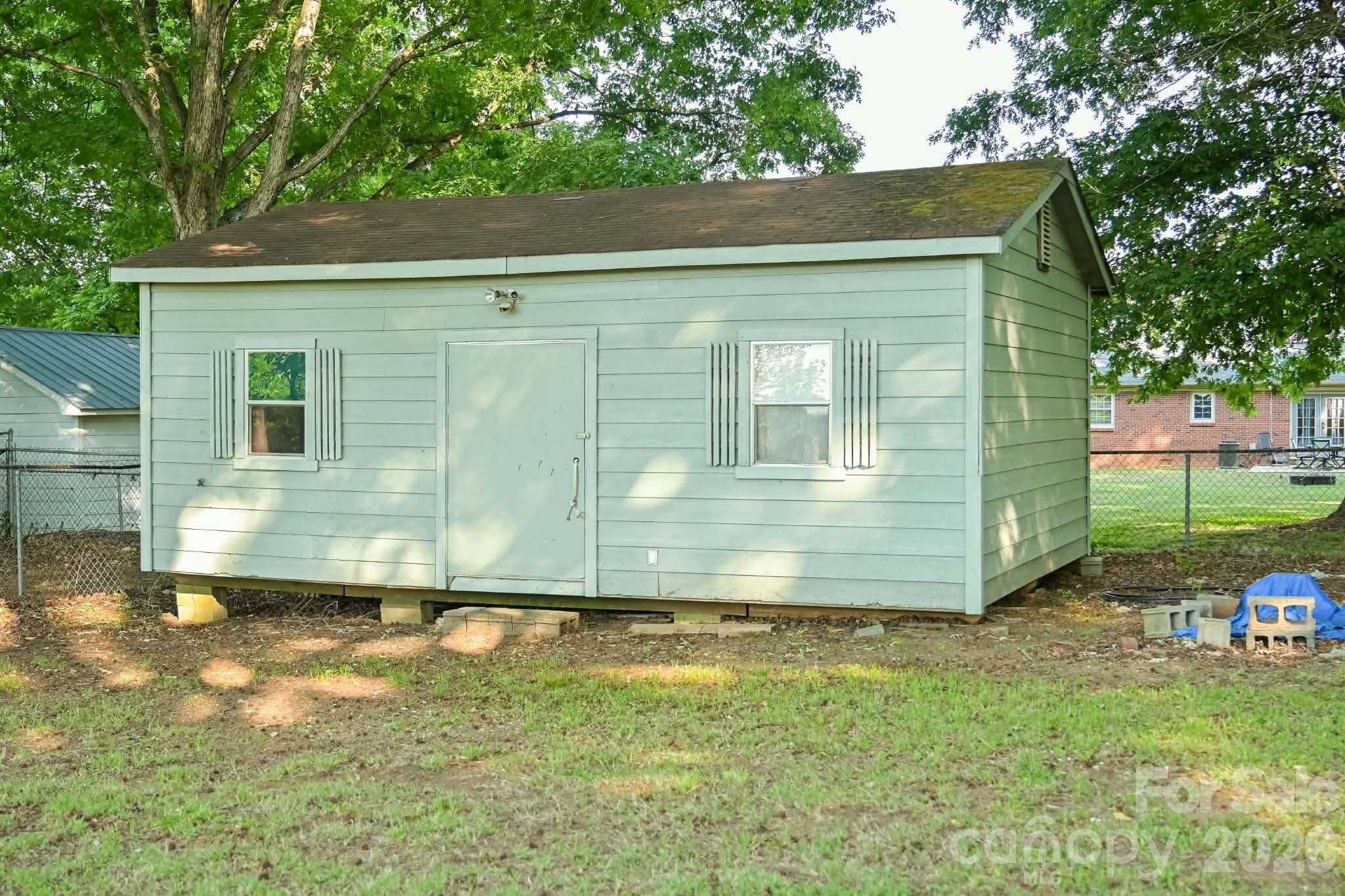 6005 Penndale Drive Property Photo 29
