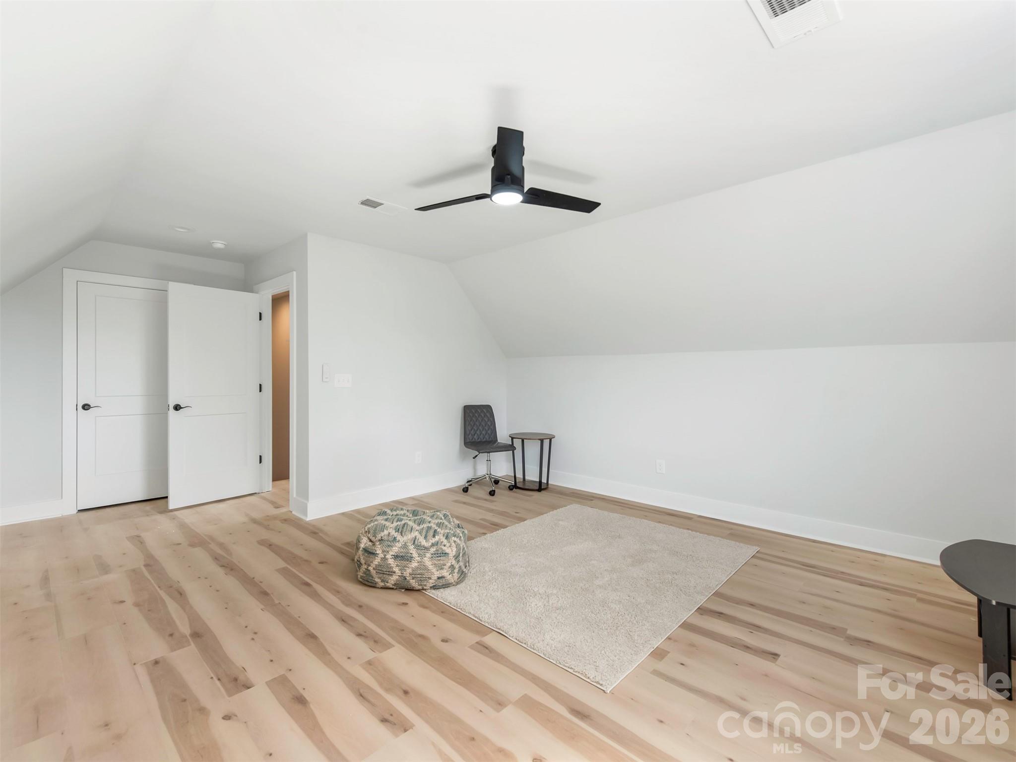 012133 Coyle Road Property Photo 32