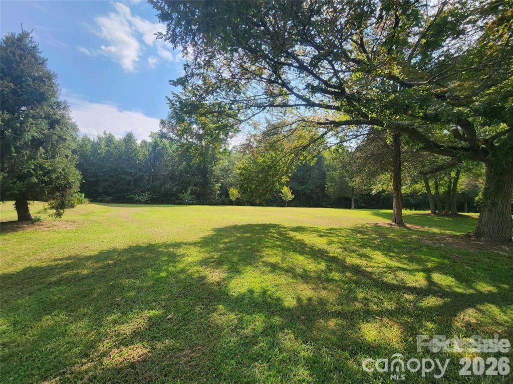 4521 Beaty Road Property Photo 5
