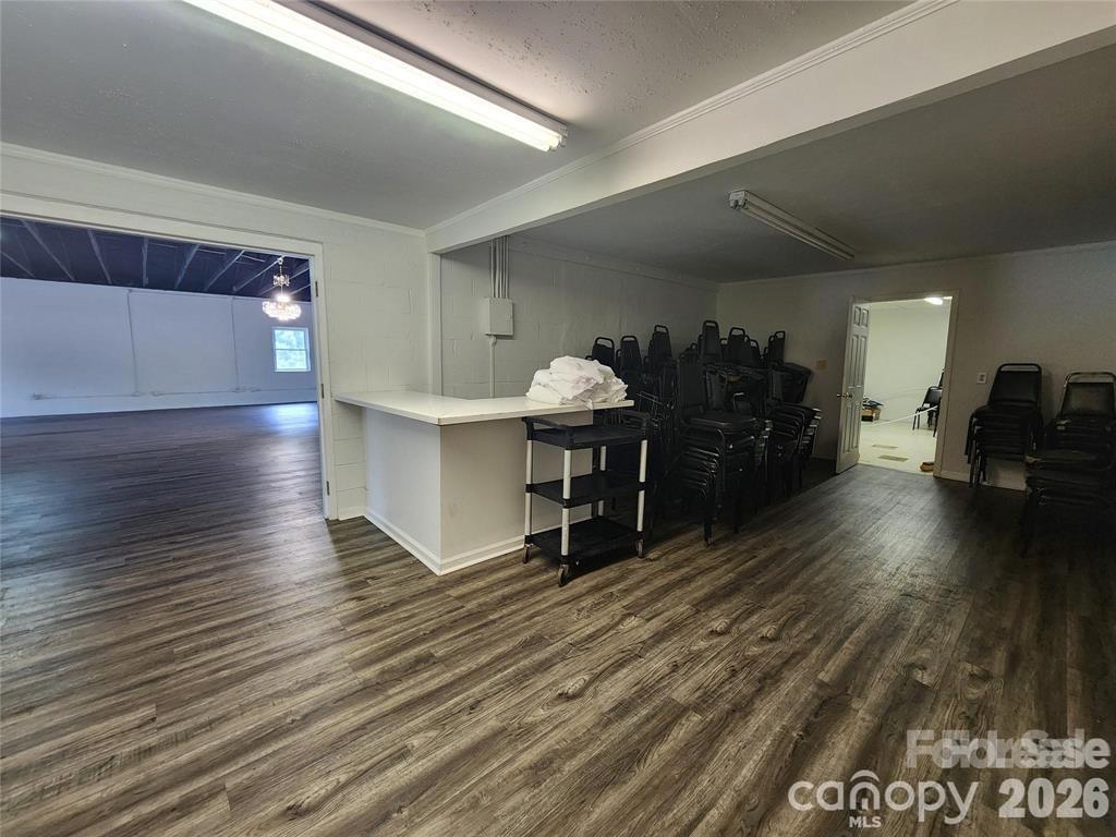 4521 Beaty Road Property Photo 13