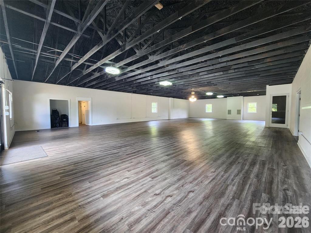 4521 Beaty Road Property Photo 15