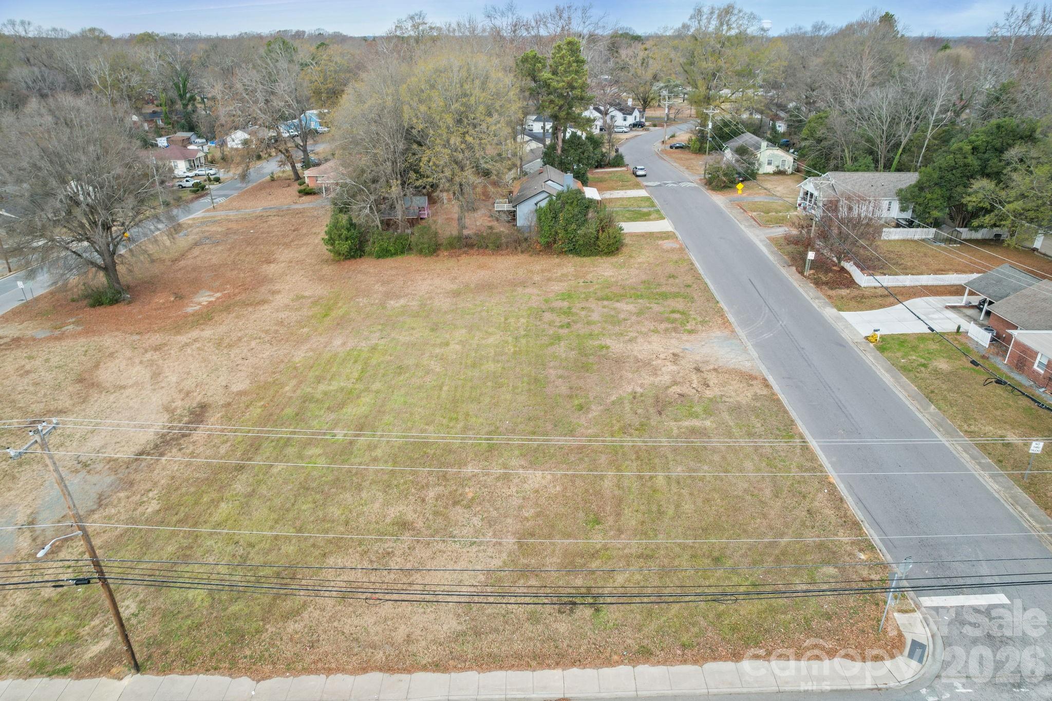 816 S Johnson Street Property Photo 3