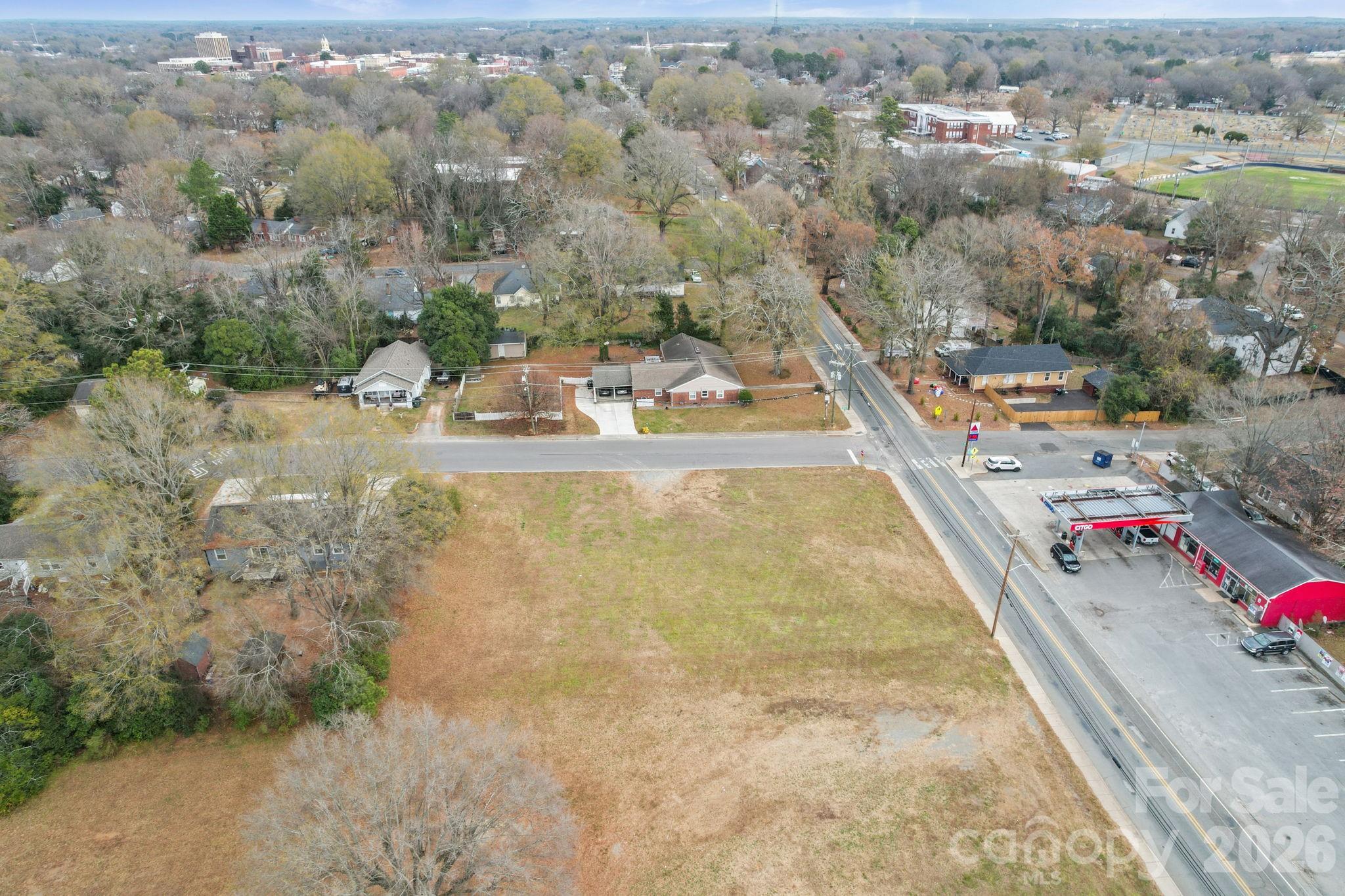 816 S Johnson Street Property Photo 9