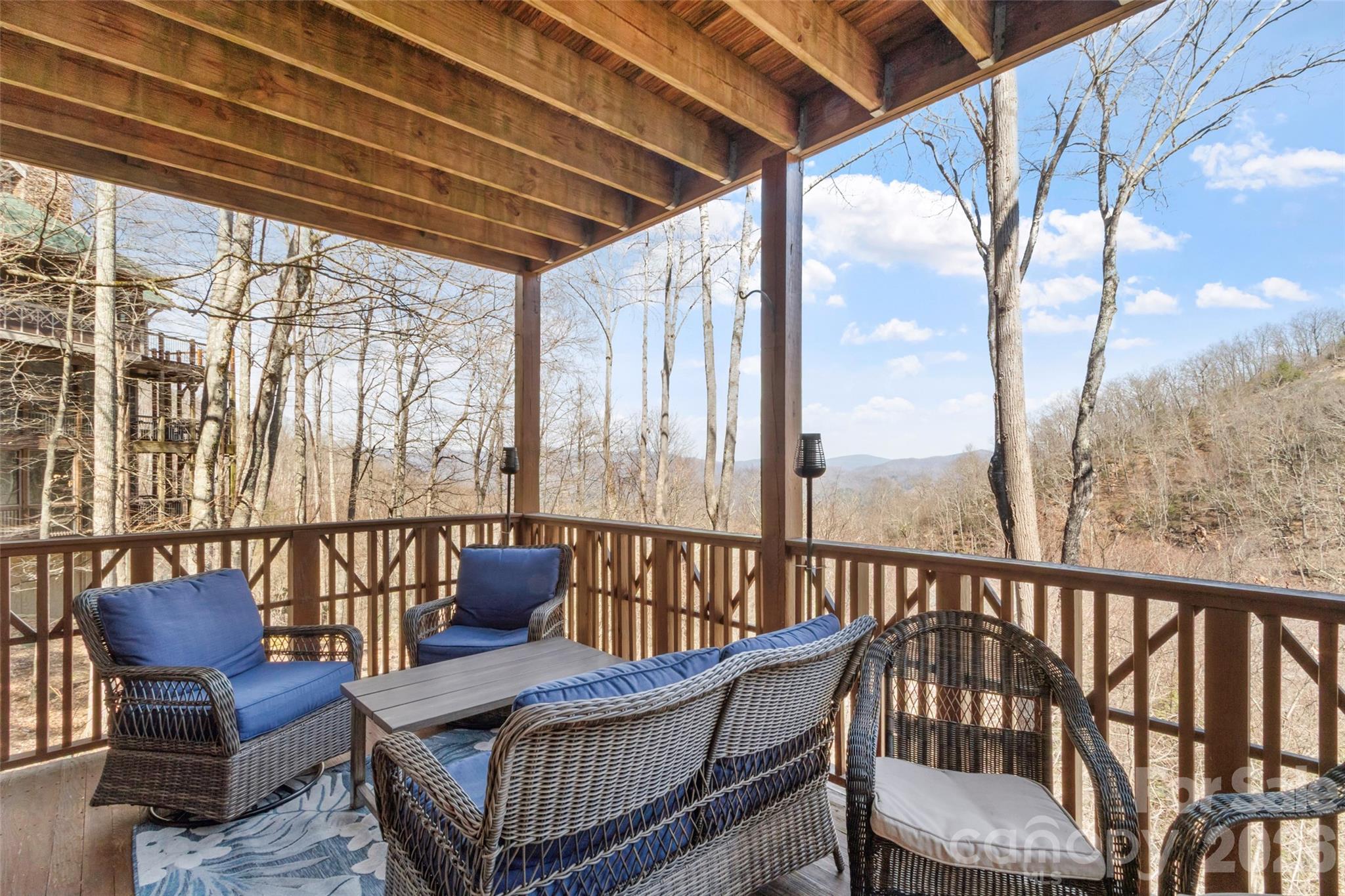 61 Creekside Way G-101 Property Photo 4