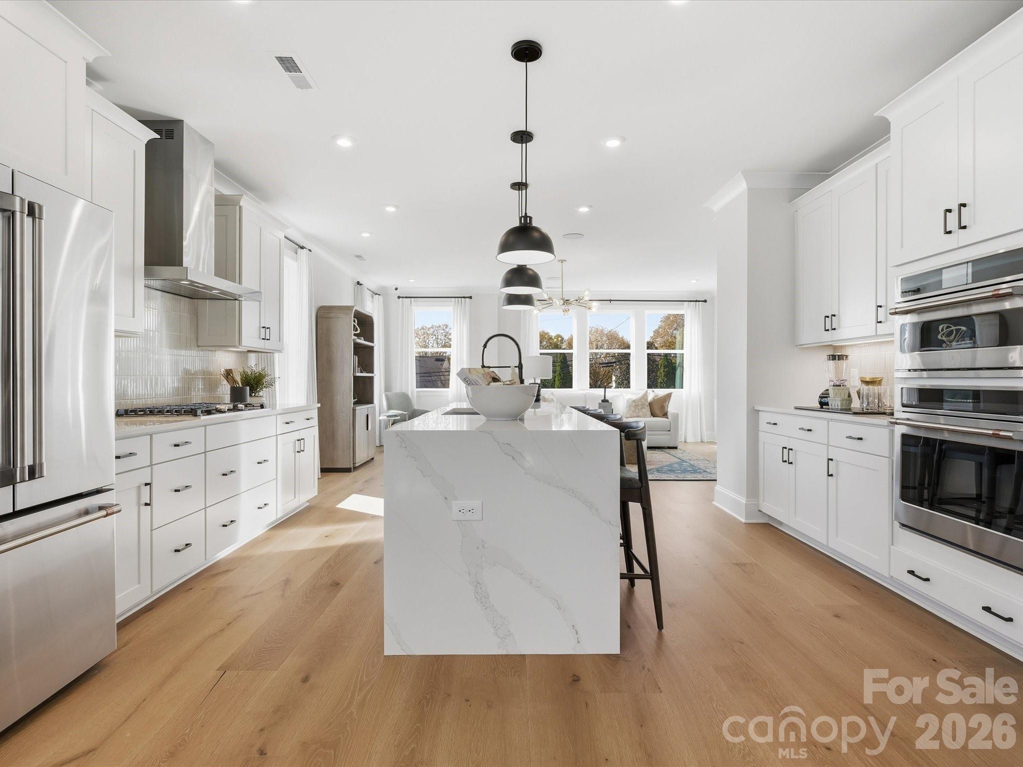 6005 Yellow Buckeye Drive Property Photo 11